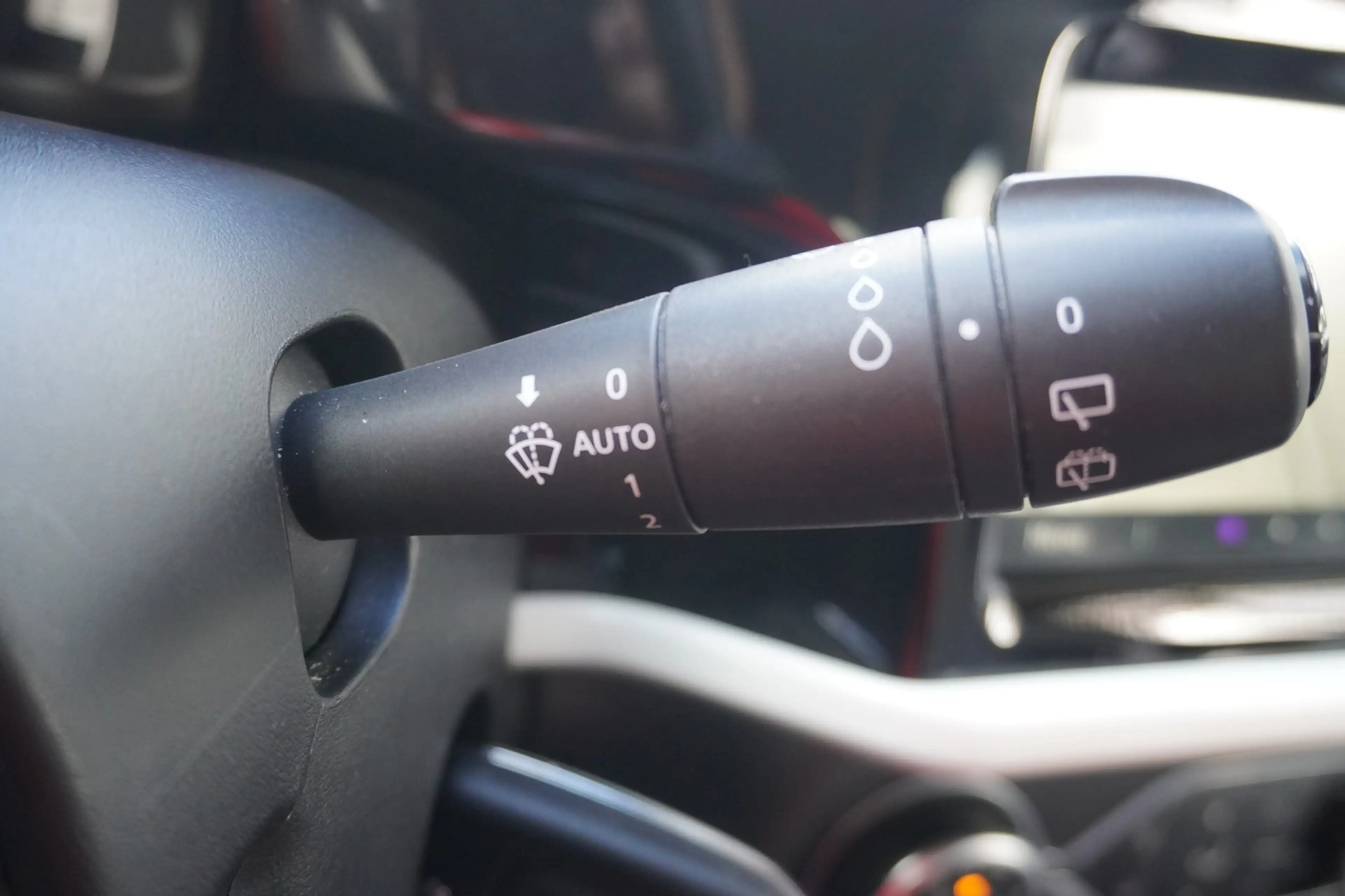 Renault Twingo Vibes Electric Sitzheizung Kamera Navi — photo 17