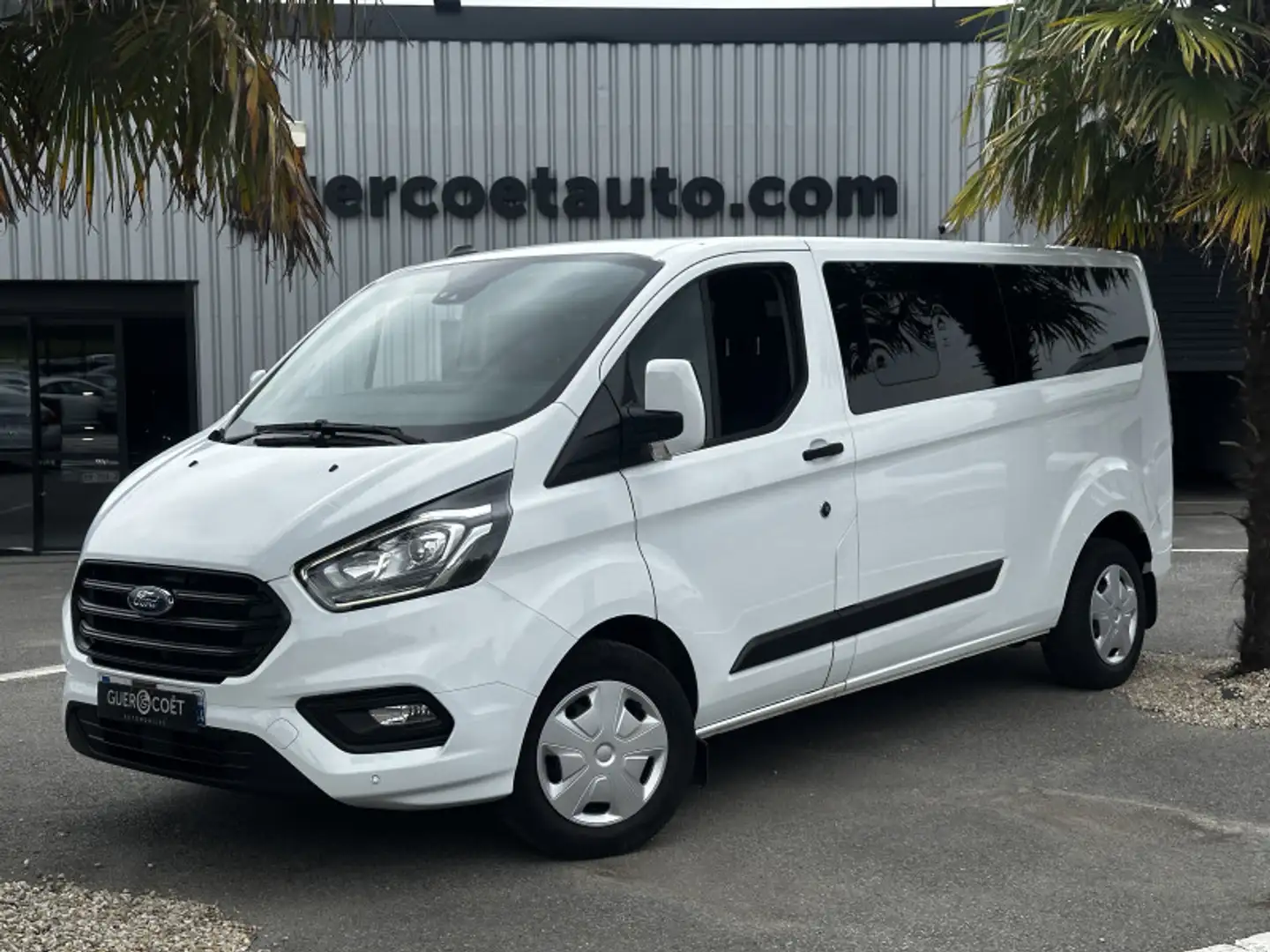 Ford Transit Custom 320 L2H1 2.0 ECOBLUE 130CH TREND BUSINESS EURO6.2  Blanc - 1