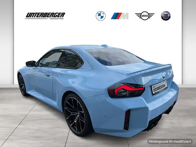 BMW M2 view 4
