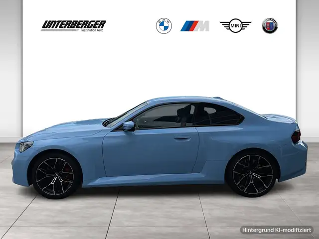 BMW M2 view 3