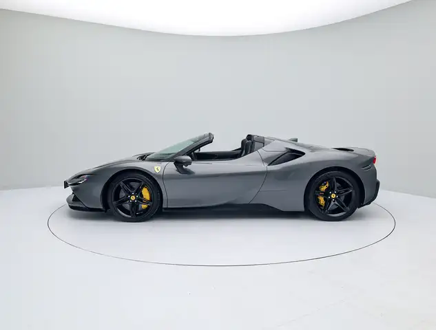 Ferrari SF90 Stradale view 9