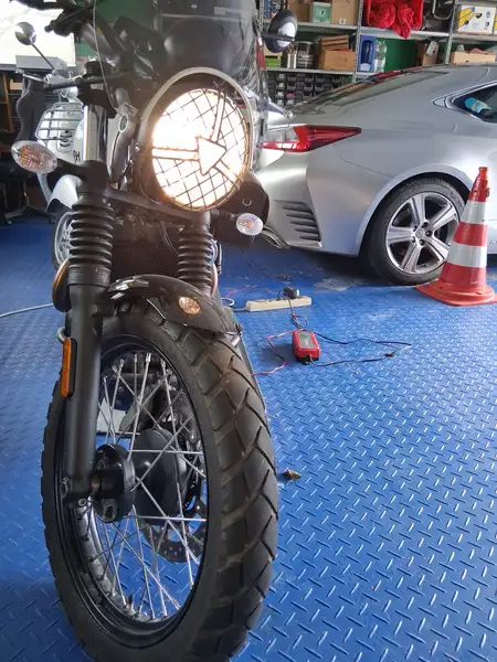 Triumph Street Scrambler - foto 3