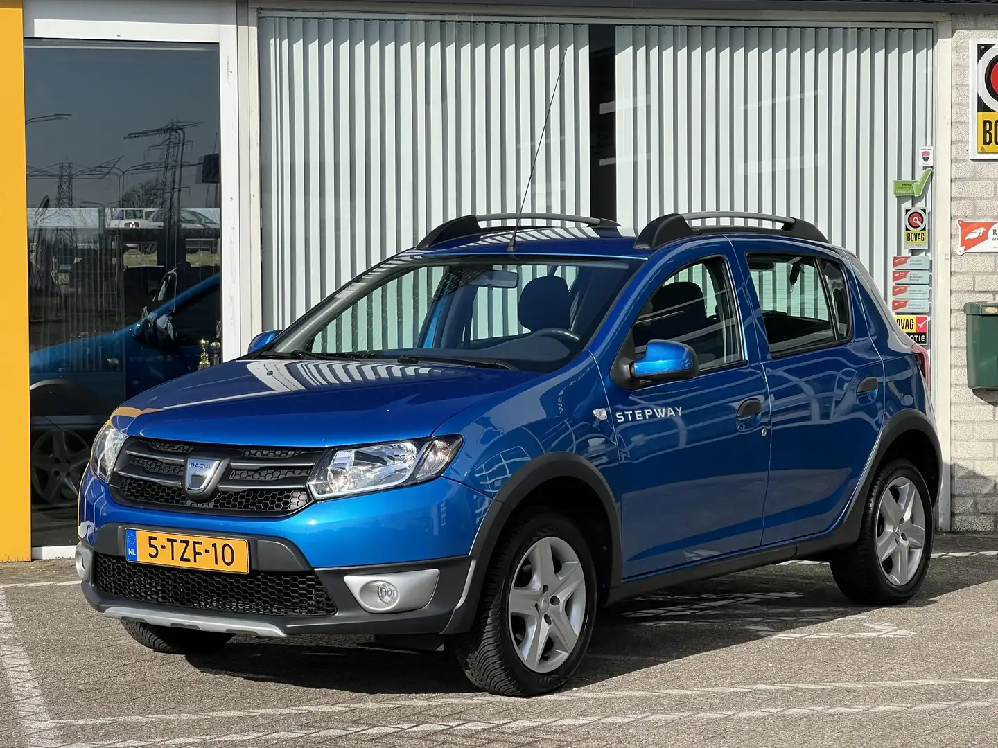 Dacia Sandero 0.9 TCe Stepway Lauréate | Navigatie | Airco | Cru Bleu - 2