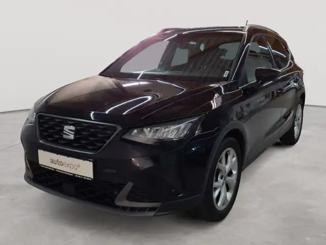 Seat Arona view 2