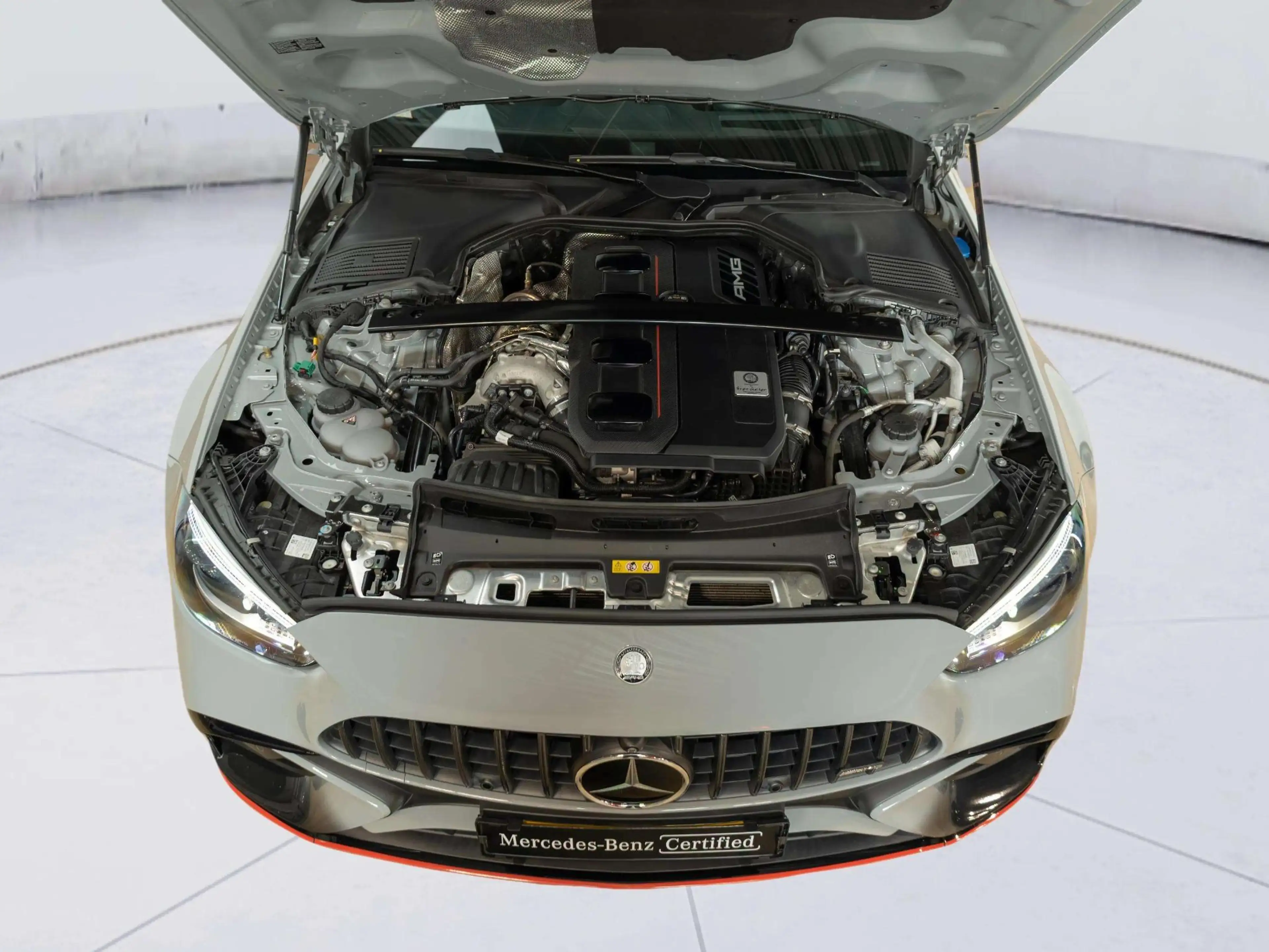Mercedes-Benz C 63 AMG Limousine AMG S E Performance | Panorama dak — photo 7