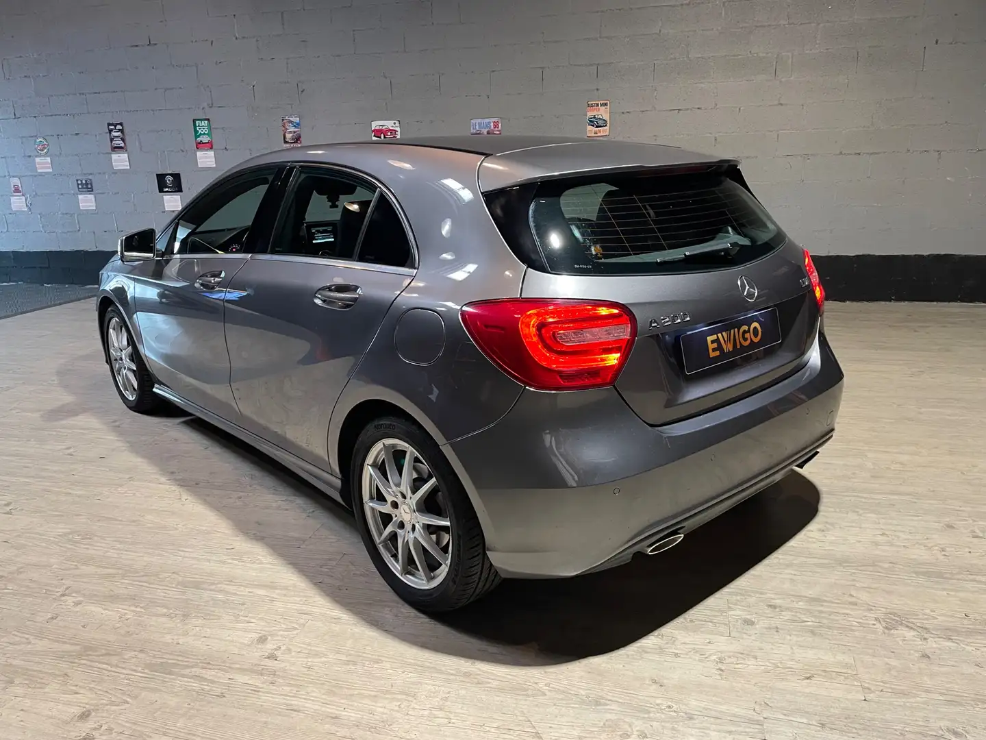 Mercedes-Benz 2.2 200 CDI 135 BUSINESS - 2