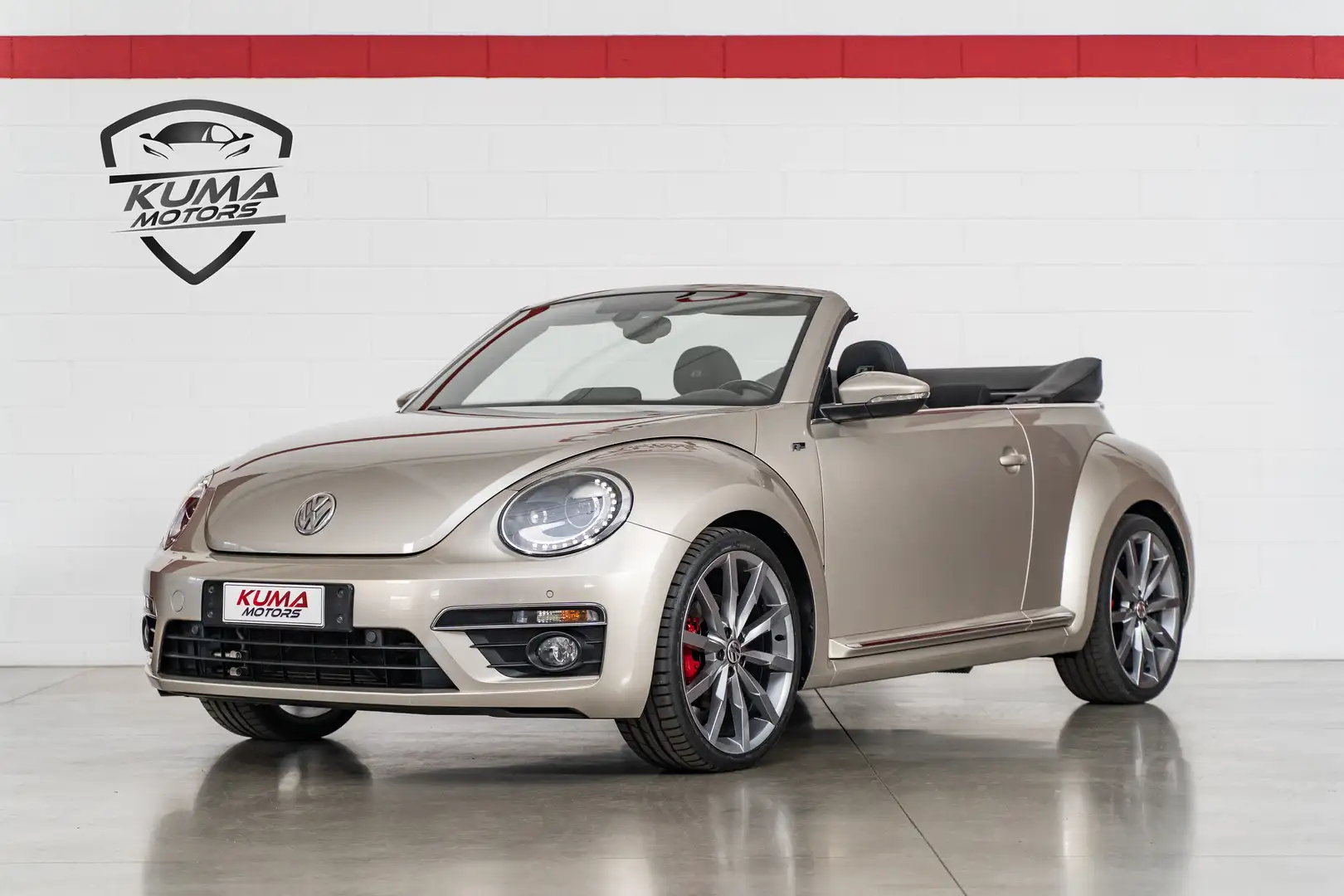 Volkswagen Maggiolino 2.0 TSI 220cv DSG Sport R line cabrio Grigio - 1