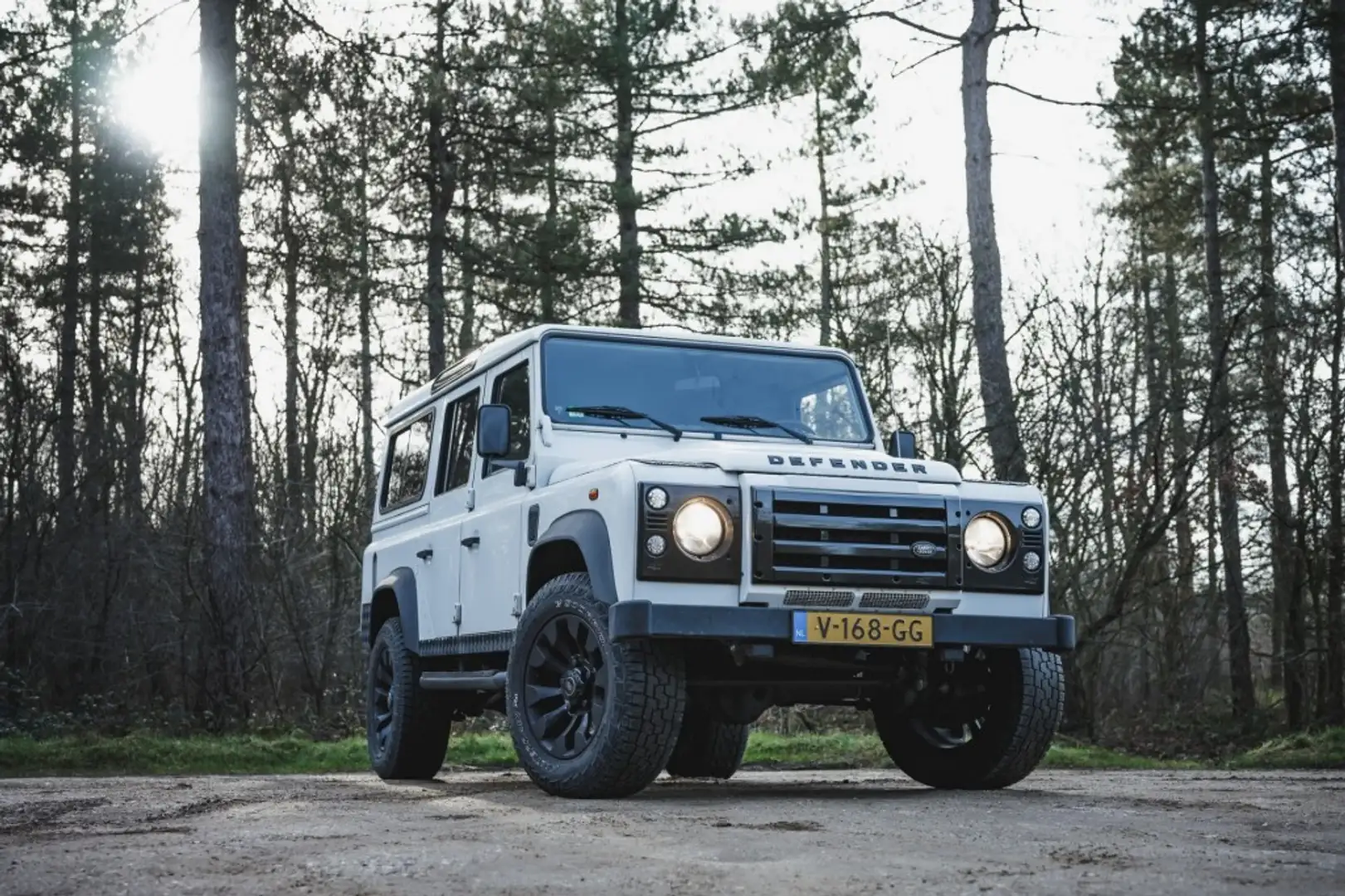 Land Rover Defender se Wit - 1