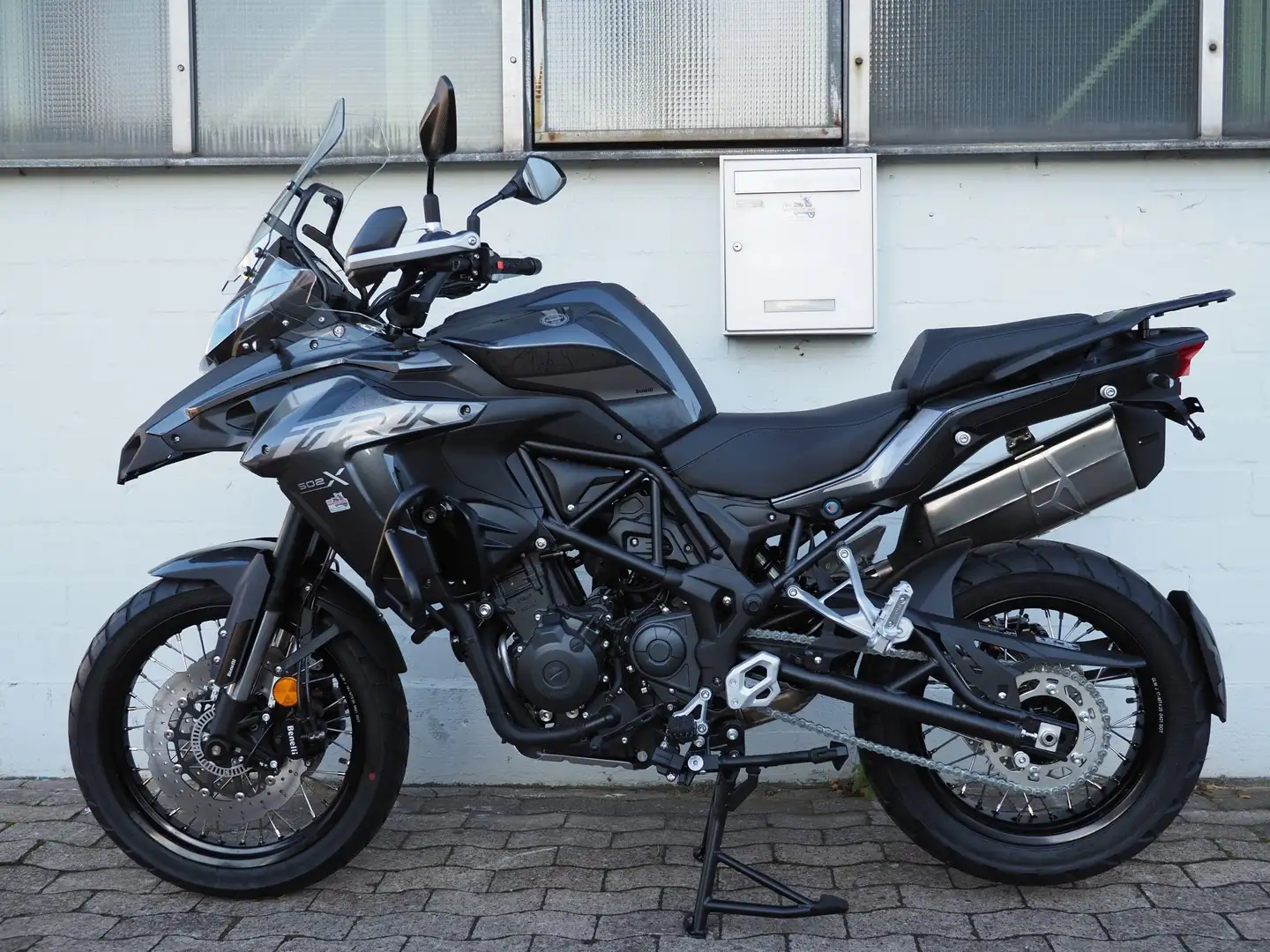 Benelli TRK 502 X - 0% Finanzierung möglich! Modrá - 2