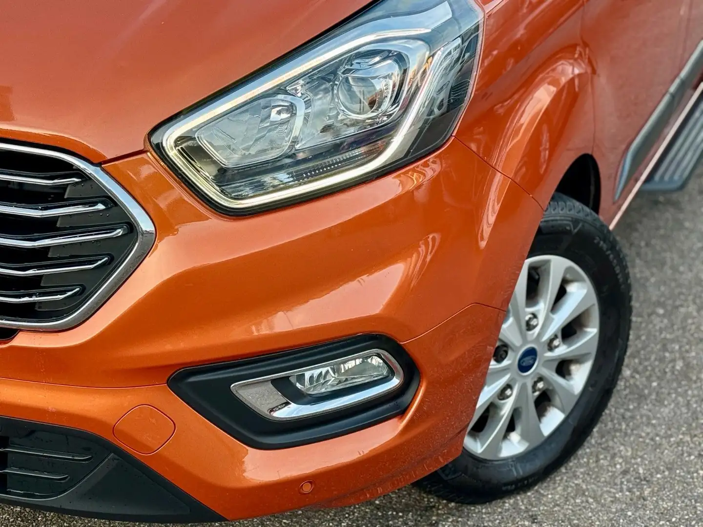 Ford Tourneo Custom Kombi 320 L2 Aut. KAM|TWA|9-Sitze Orange - 2