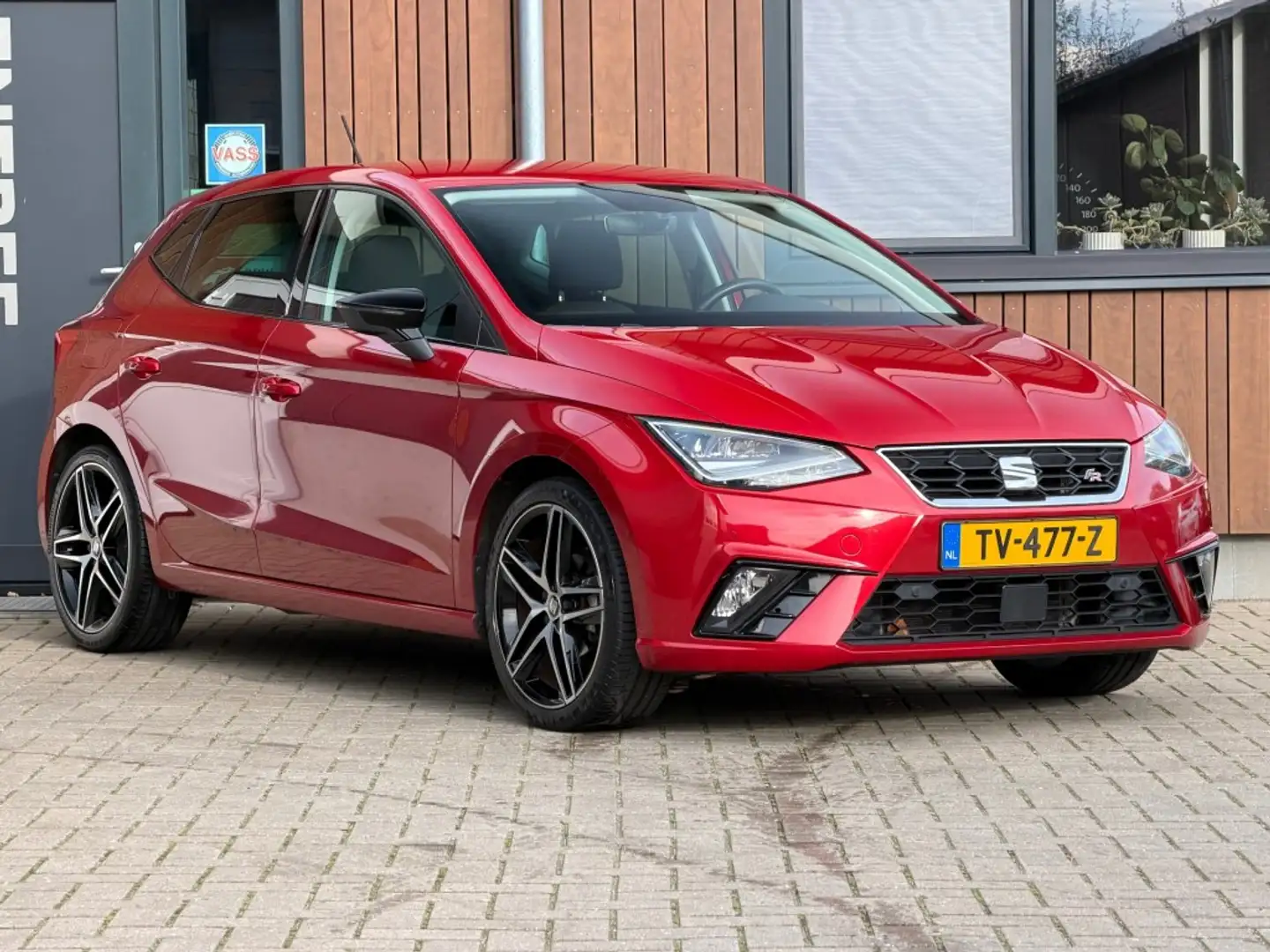 SEAT Ibiza 1.0 TSI Virtueel Beats Stoelverw. Keyless Rojo - 2