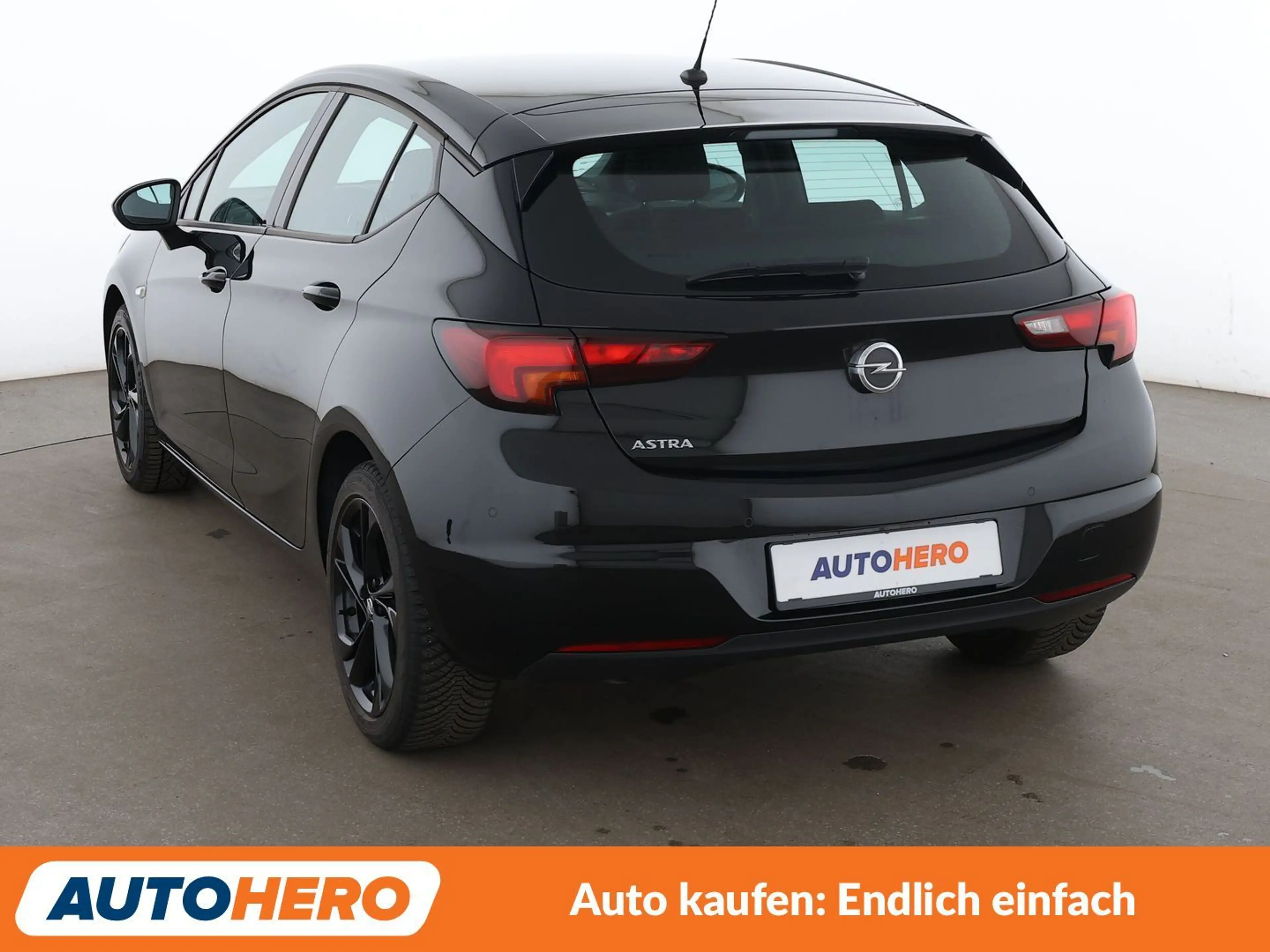 Opel Astra 1.2 Turbo GS Line Start/Stop*SPUR*LED*PDC*SHZ* — photo 4
