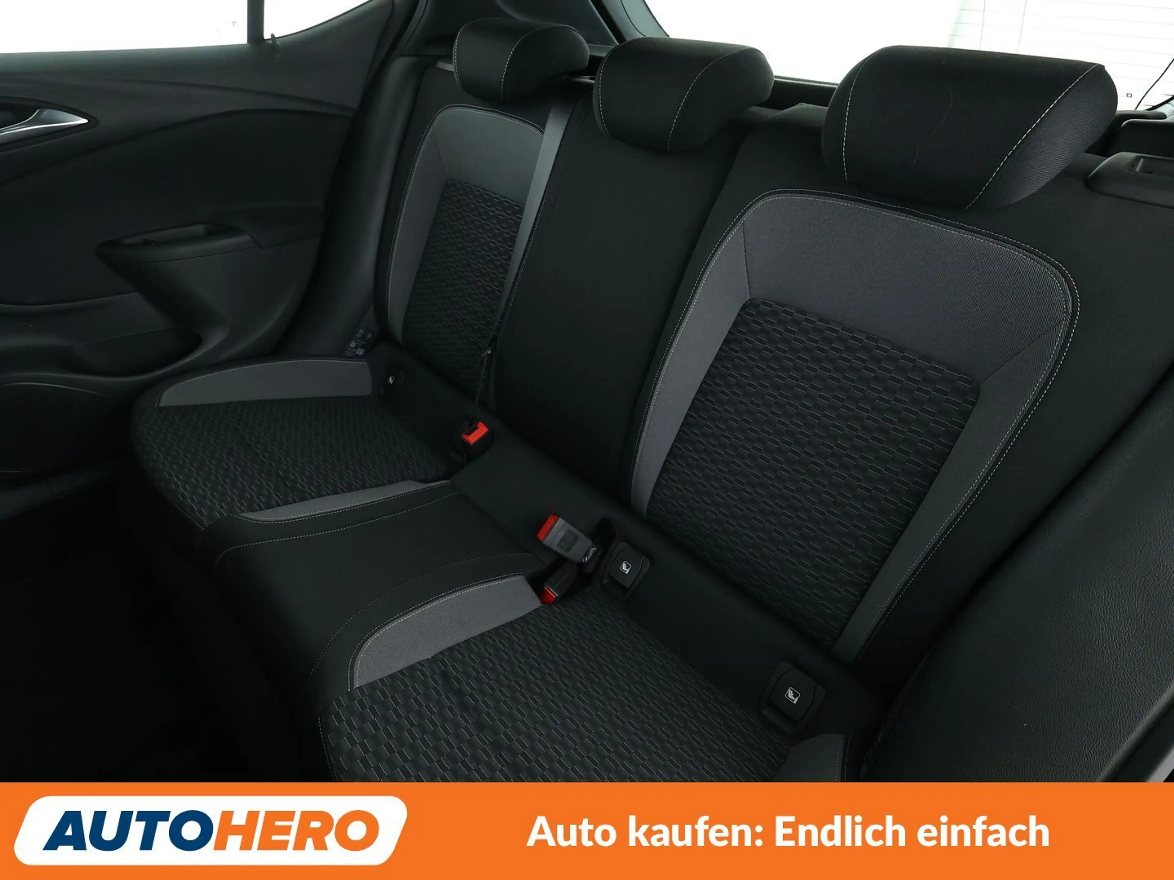 Opel Astra 1.2 Turbo GS Line Start/Stop*SPUR*LED*PDC*SHZ* — photo 14