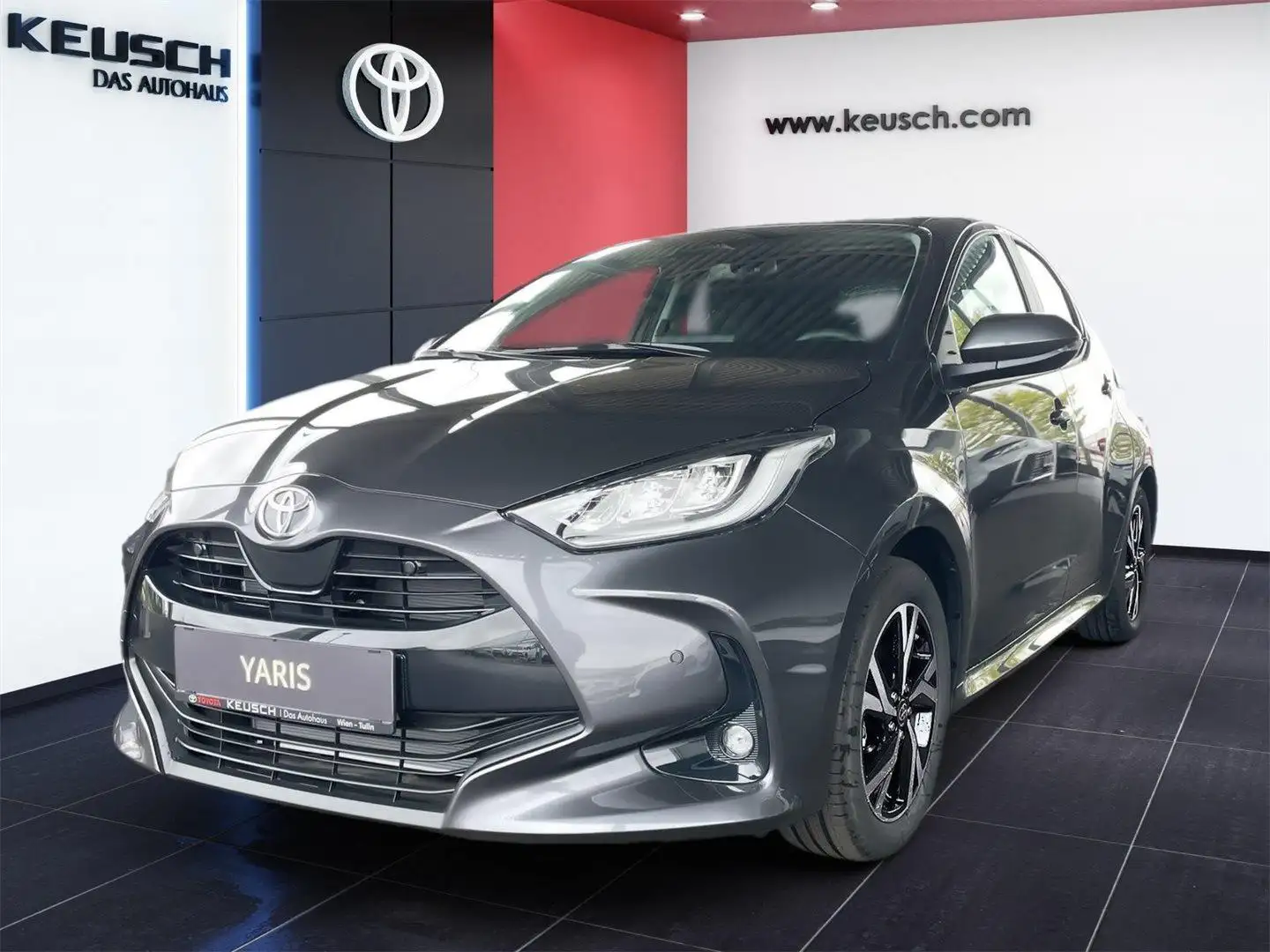 Toyota Yaris - 1,5 l, 116 PS 5-tg. Active Drive + CP+SP Gris - 1