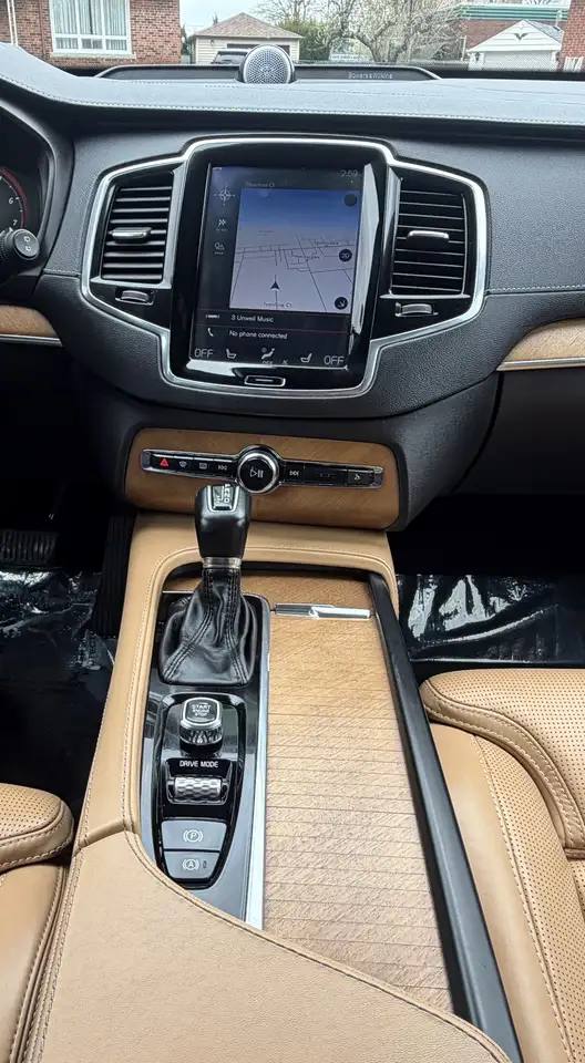 Volvo XC90 снимка Volvo XC90