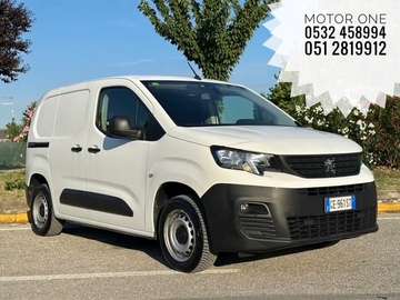 BlueHDi Premium (Euro 6D) 3 POSTI