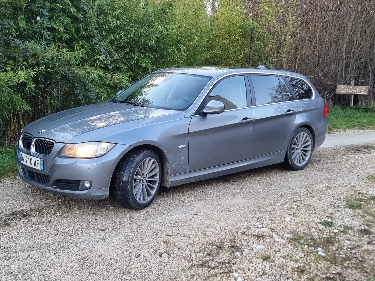BMW 330 Touring 330d 245 ch Luxe A Gris - 1