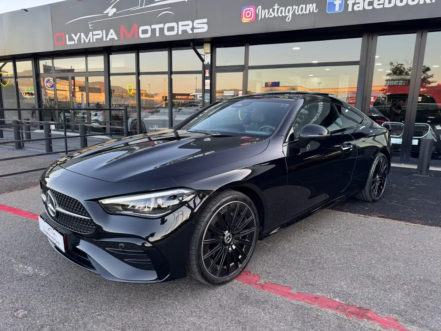 Mercedes-Benz CLE 220 COUPE D AMG PREMIUM NIGHT TETTO DIGITAL LIGHT Nero - 1