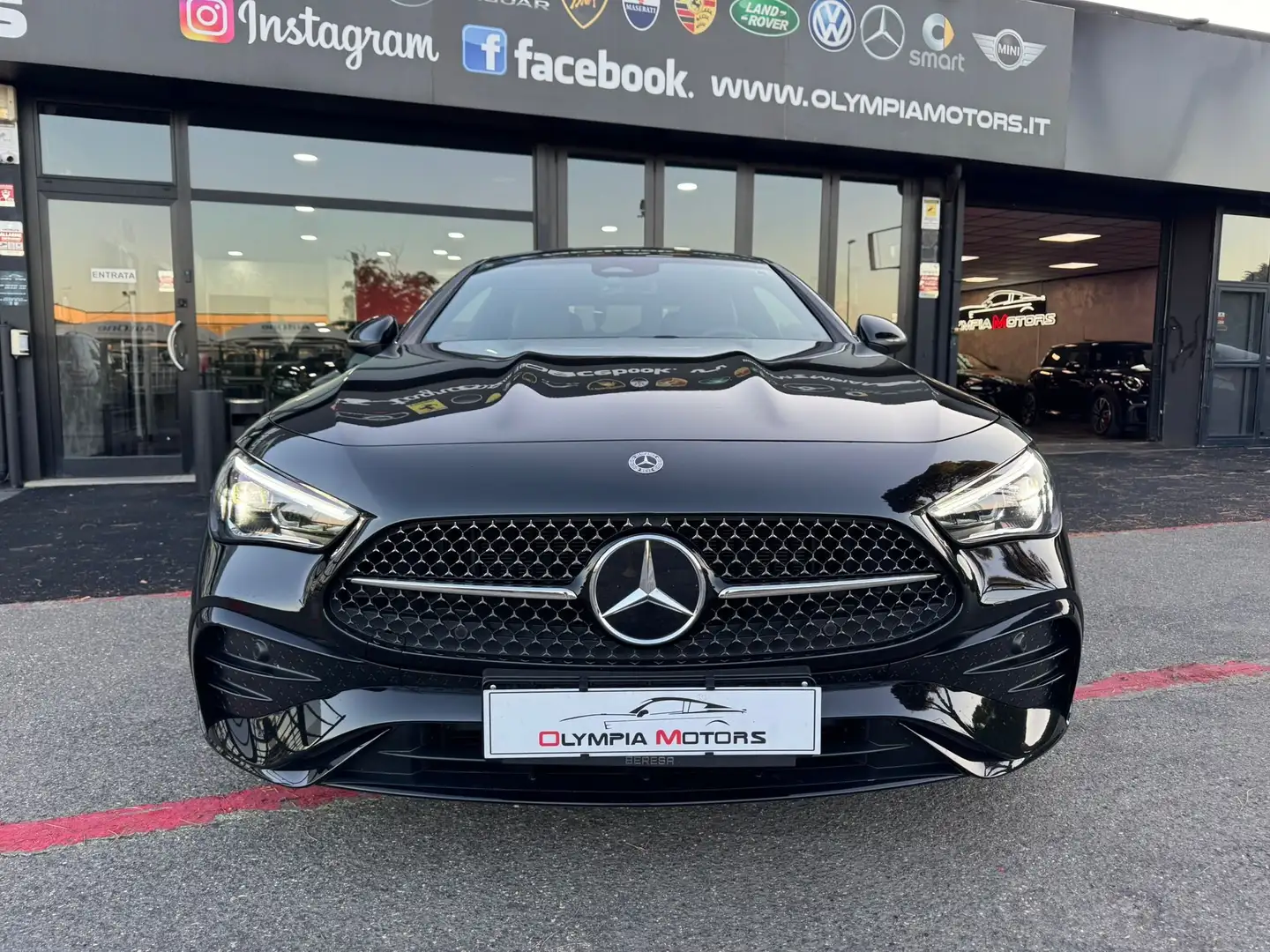 Mercedes-Benz CLE 220 COUPE D AMG PREMIUM NIGHT TETTO DIGITAL LIGHT Nero - 2