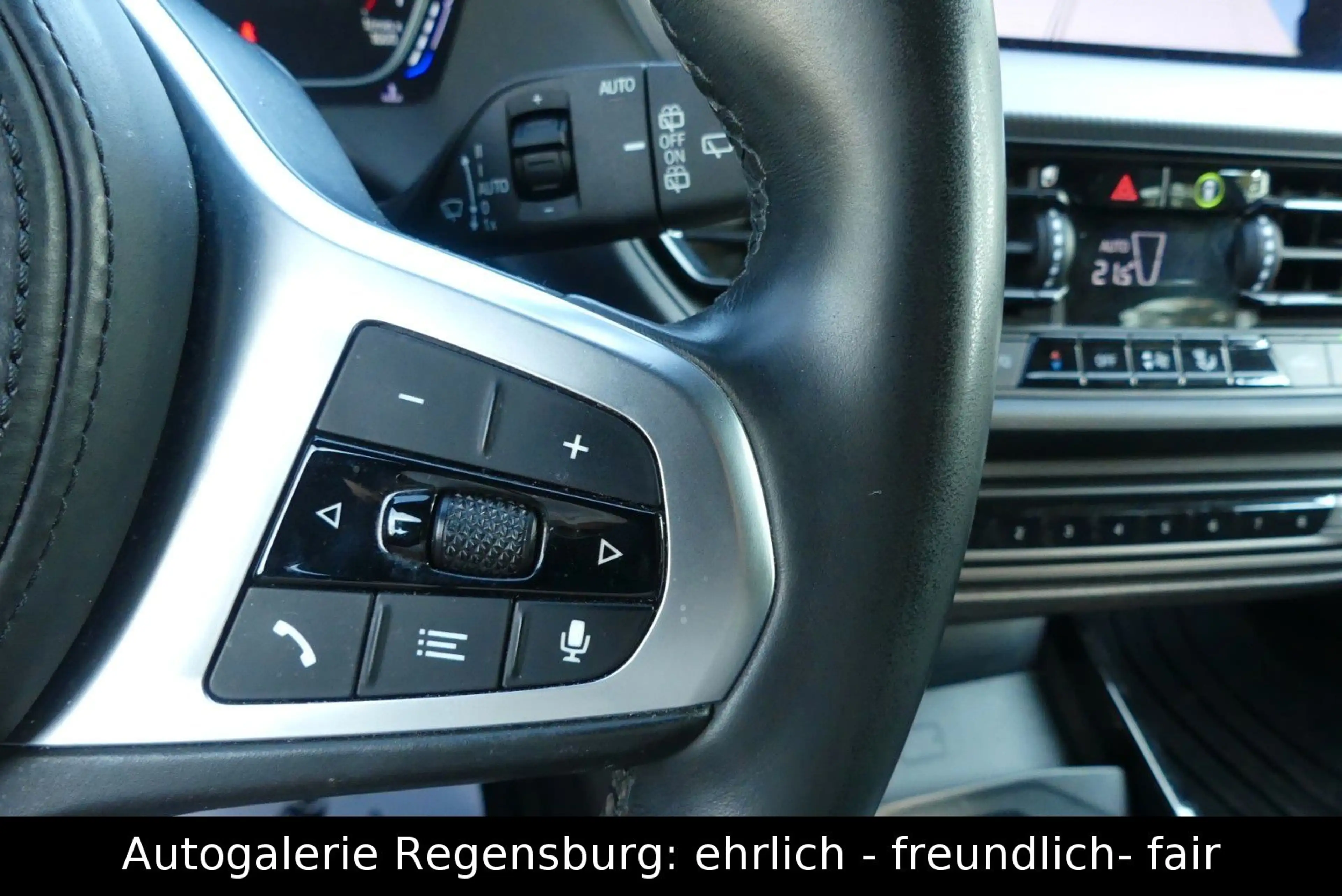 BMW 118 i *M-SPORT*LED*NAVI*AMBIENTE*TEMPOMAT*PDC* — photo 13