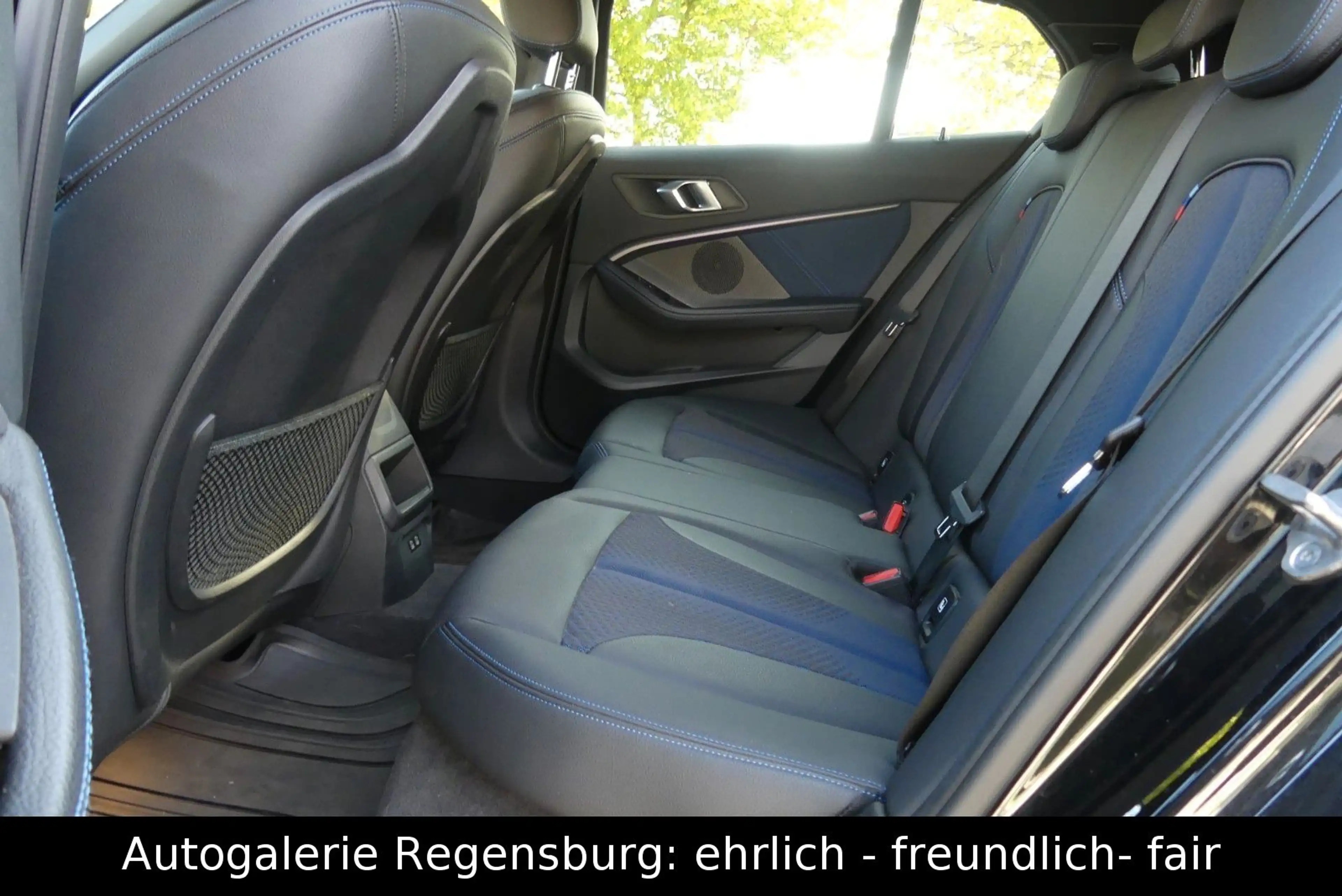 BMW 118 i *M-SPORT*LED*NAVI*AMBIENTE*TEMPOMAT*PDC* — photo 11