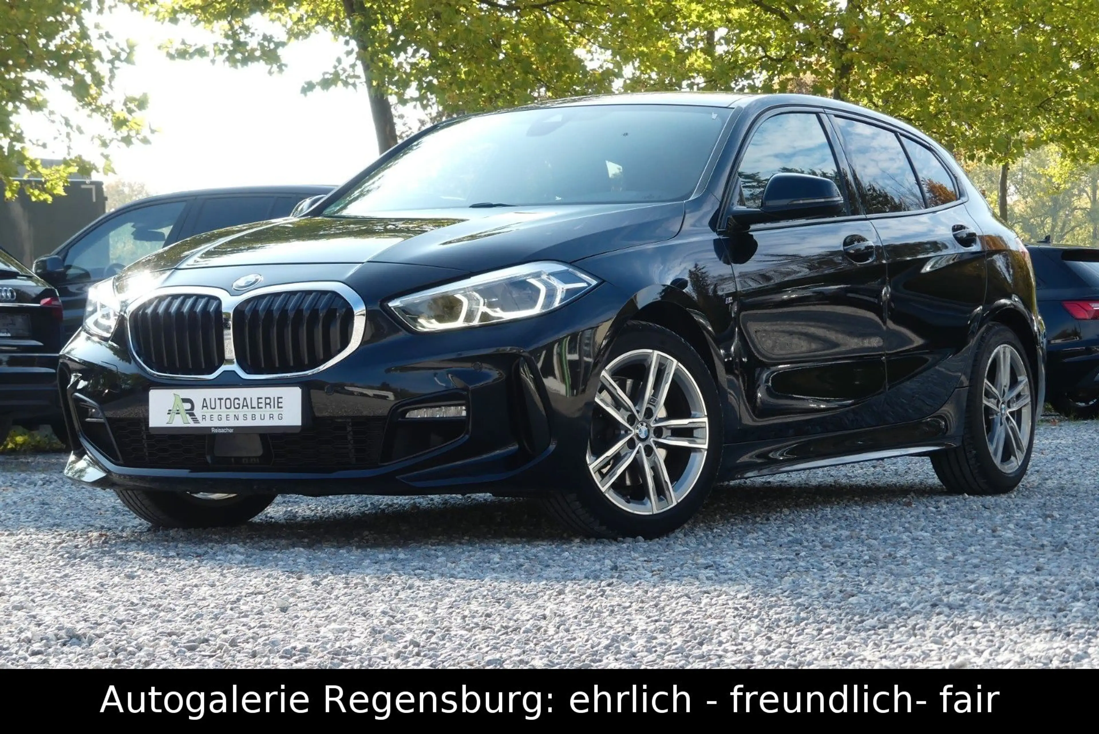 BMW 118 i *M-SPORT*LED*NAVI*AMBIENTE*TEMPOMAT*PDC* — photo 2