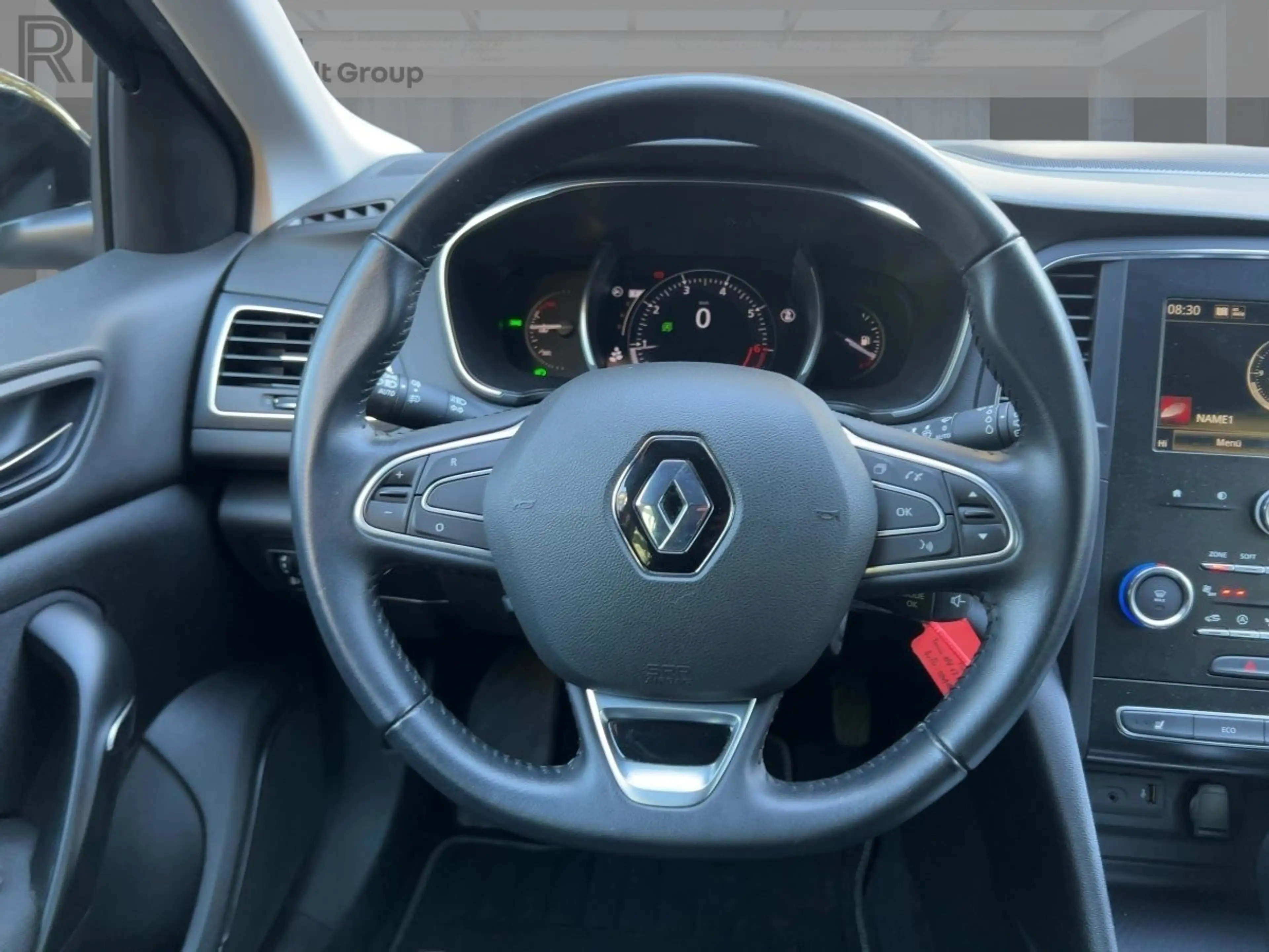 Renault Megane 5-Türer LIMITED Deluxe TCe 140 GPF EDC SHZ — photo 11
