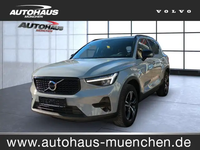 Volvo XC40 XC 40 Plus Dark 2WD Bluetooth LED Klima