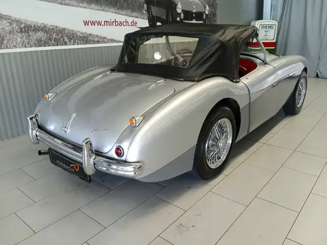 Austin Healey view 8