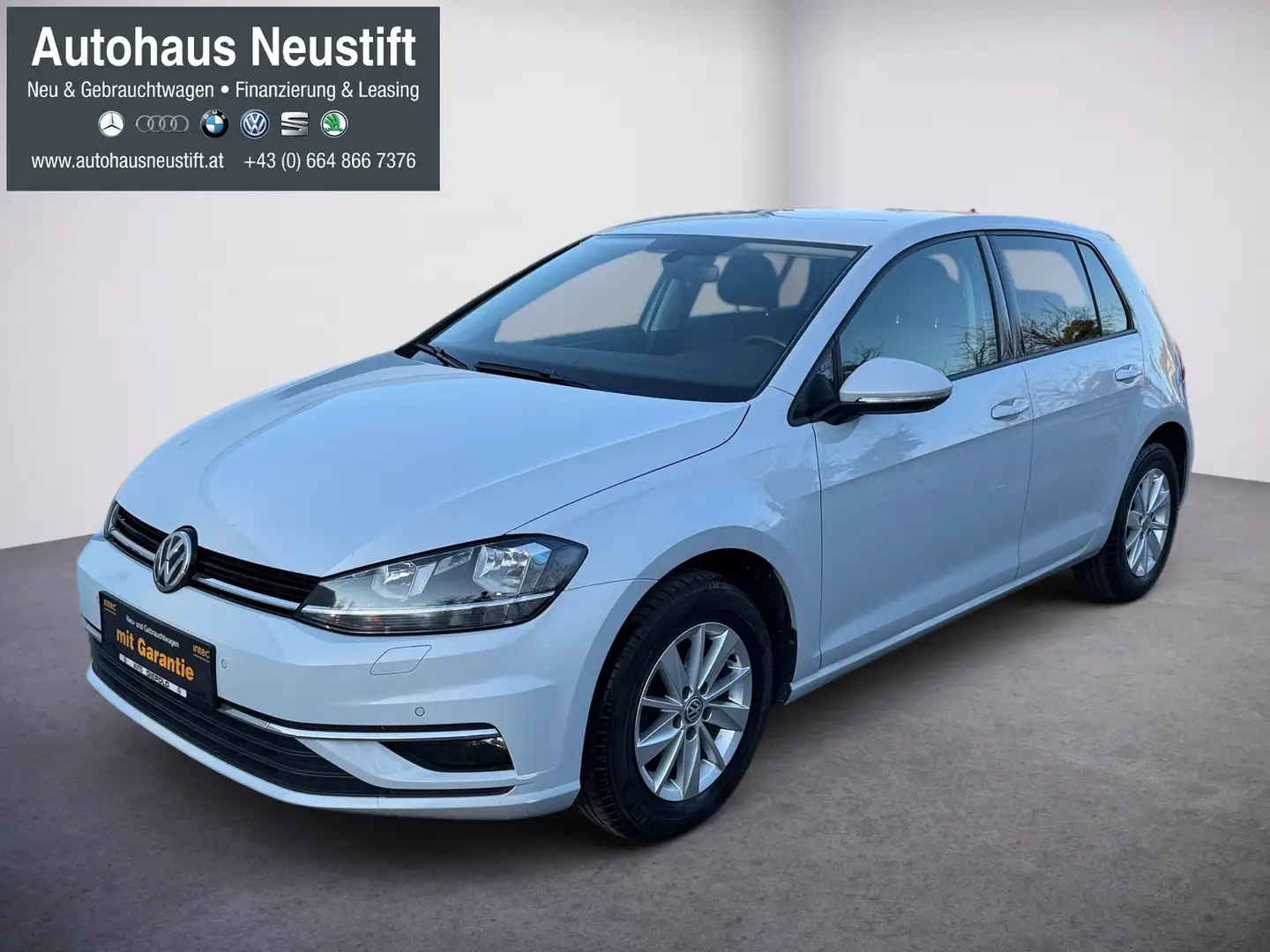 Volkswagen Golf Comfortline BMT/Start-Stopp *SZH* ACC* Carpl.* Grau - 1