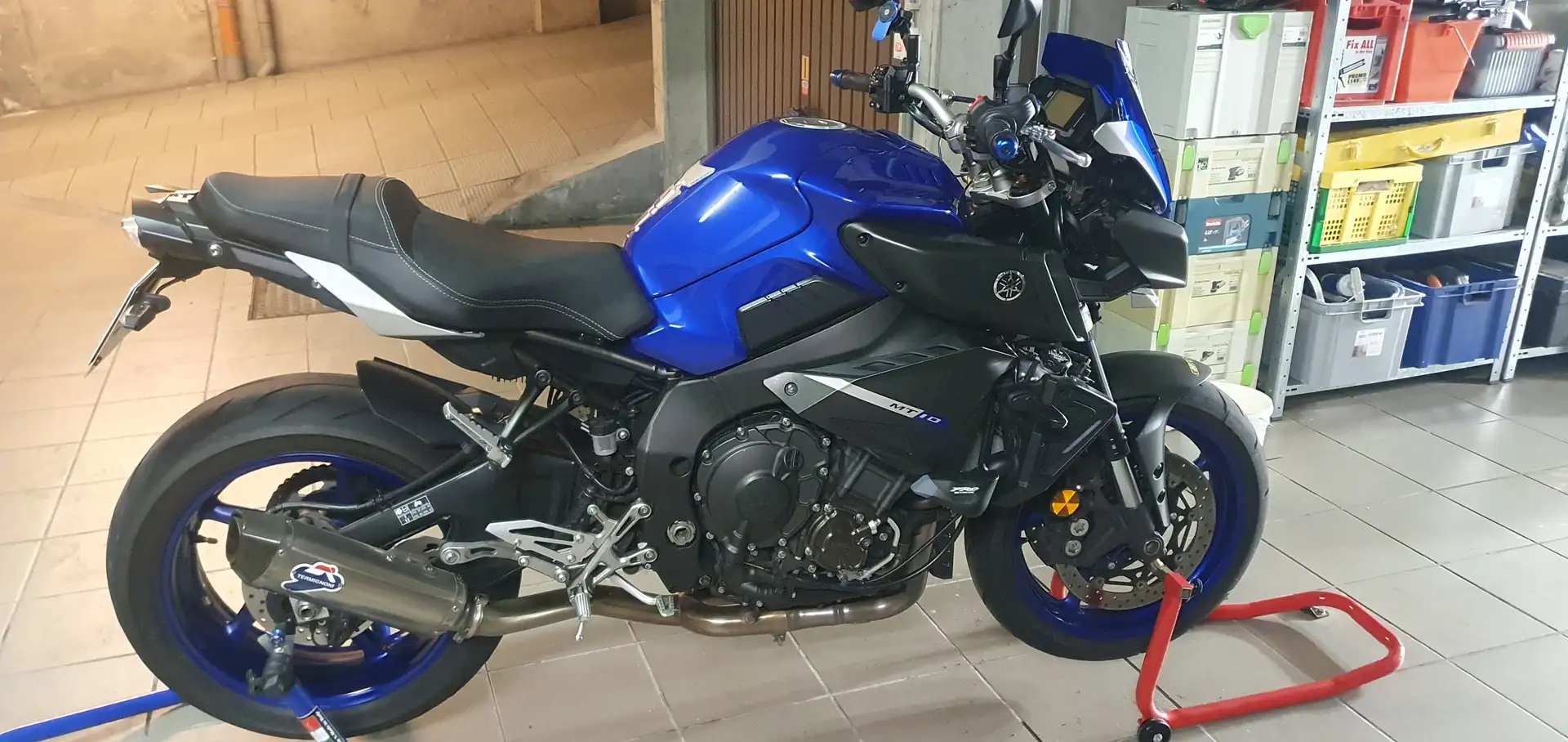 Yamaha MT-10 Kék - 1