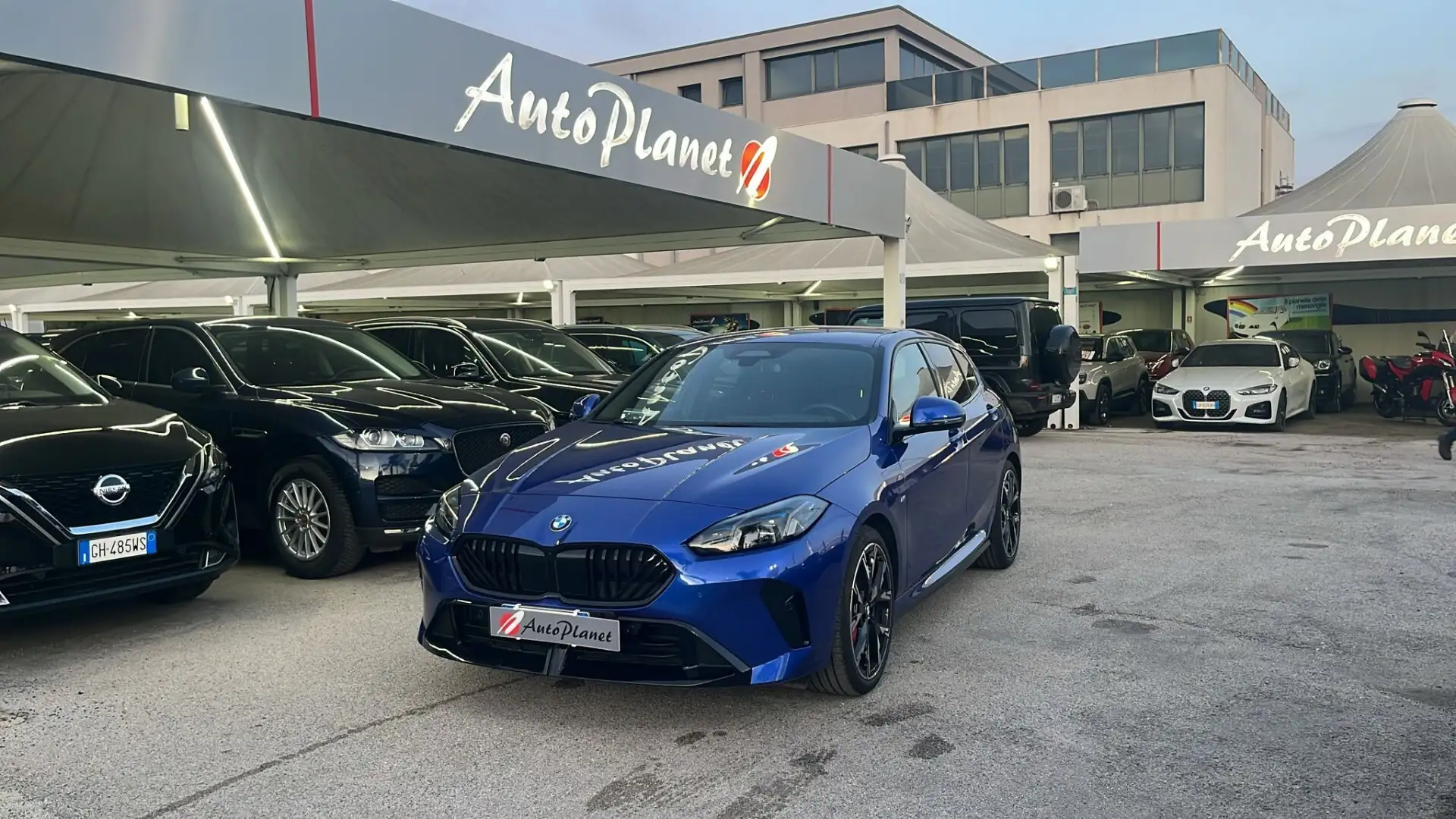 BMW 118 118d 5p. MSport Pro Blau - 1