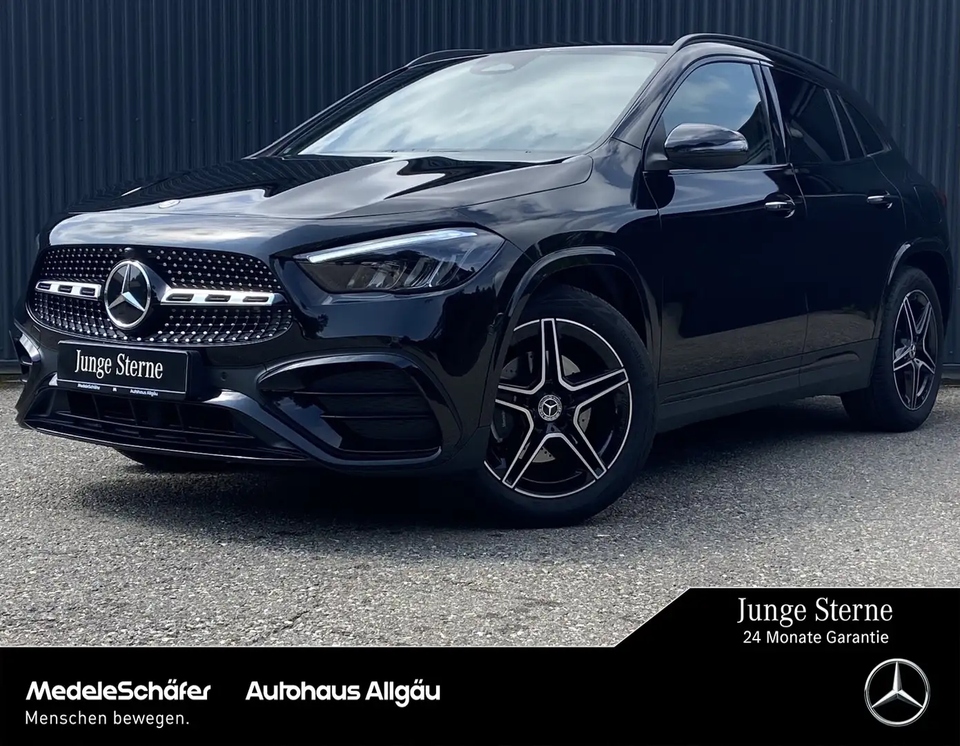 Mercedes-Benz GLA 200 GLA 200 AMG Night AHK Keyless Led Kam Amb LenkHz Schwarz - 1