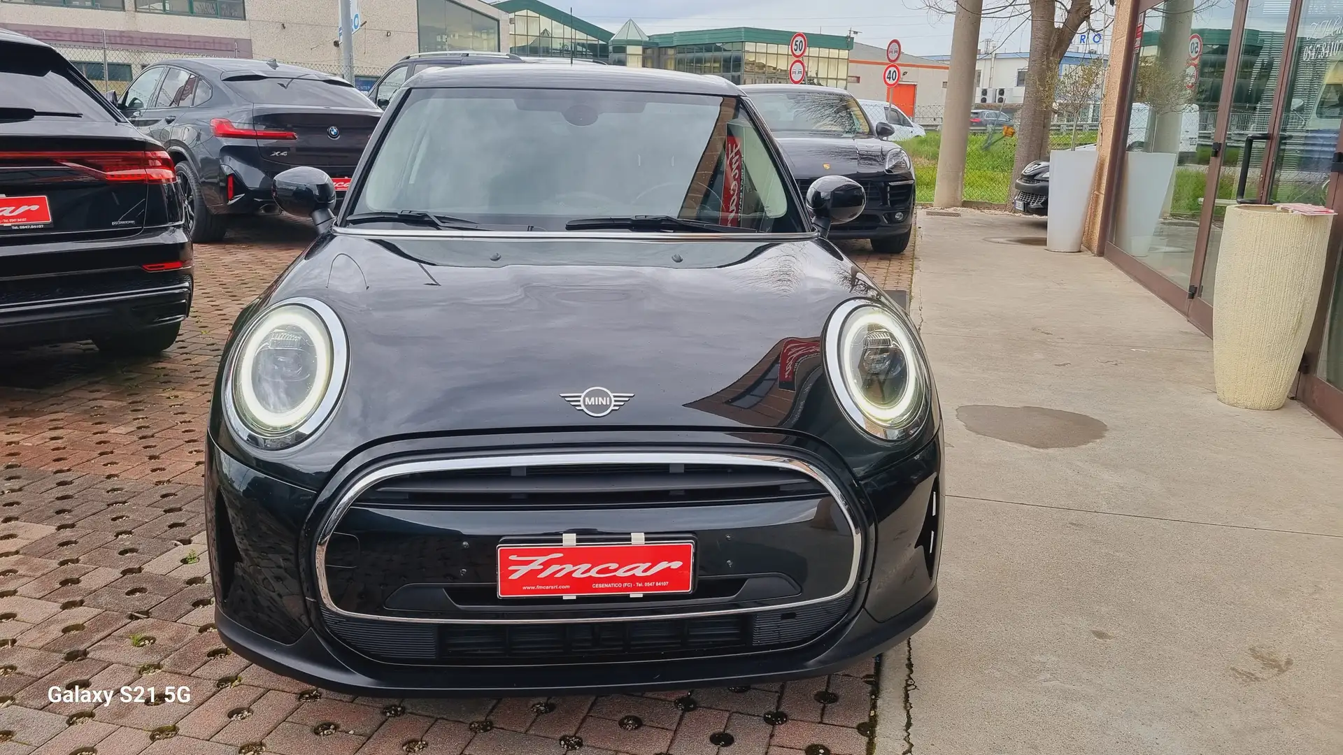MINI One 5 PORTE 1.5  AUT PELLE  RETROC NAVI SED. SPORT. Zwart - 1