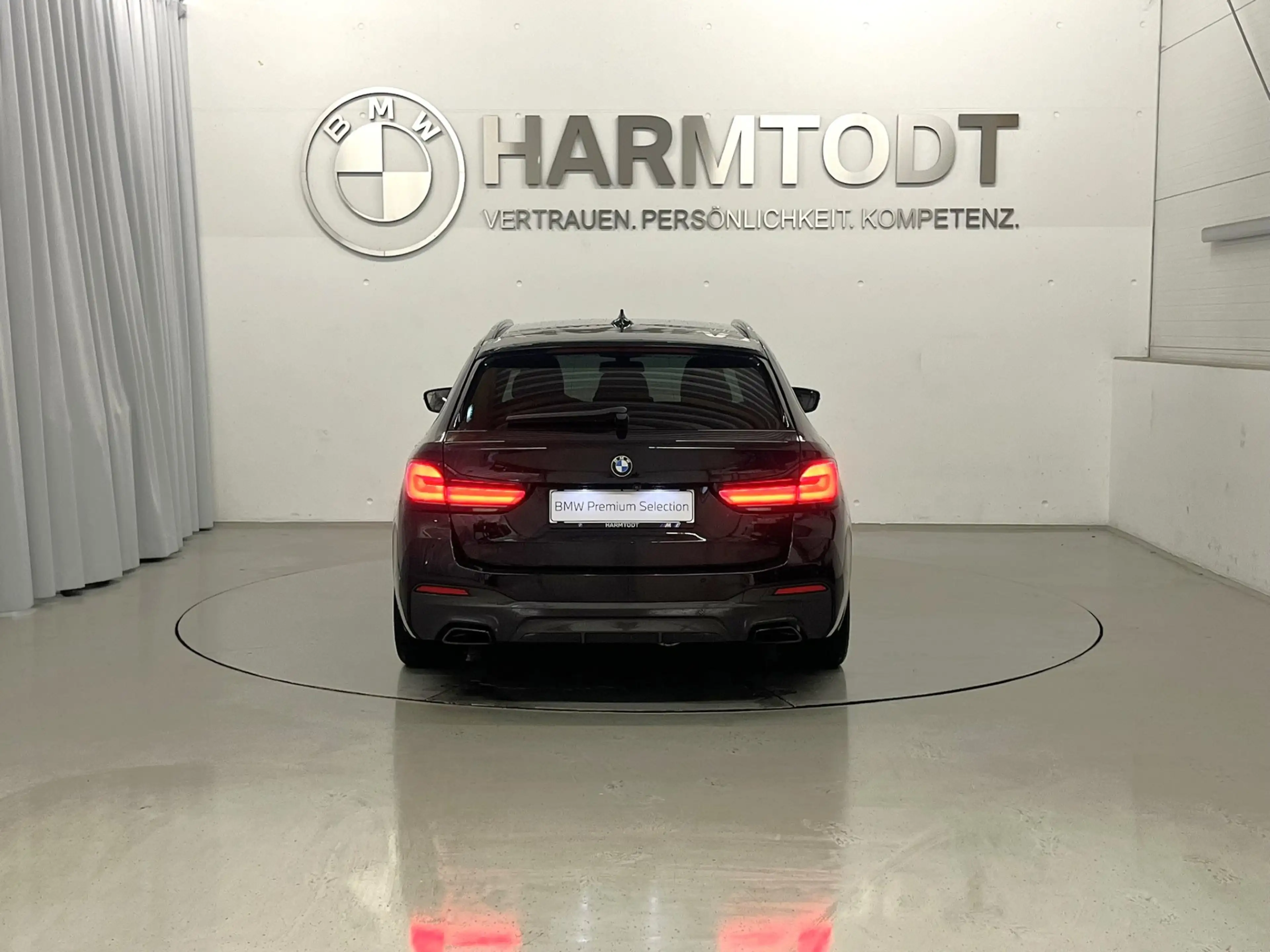 BMW 520 d xDrive *M-Sport PRO / HUD / Memory* — photo 5