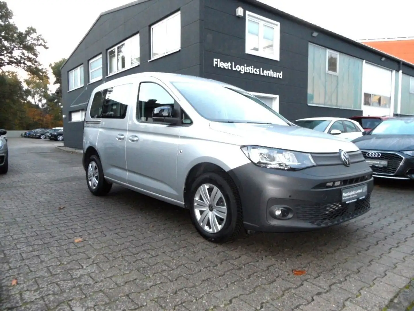 Volkswagen Caddy Cargo  1.5 TSI Klim/PDC/Sitzhzg Silber - 2