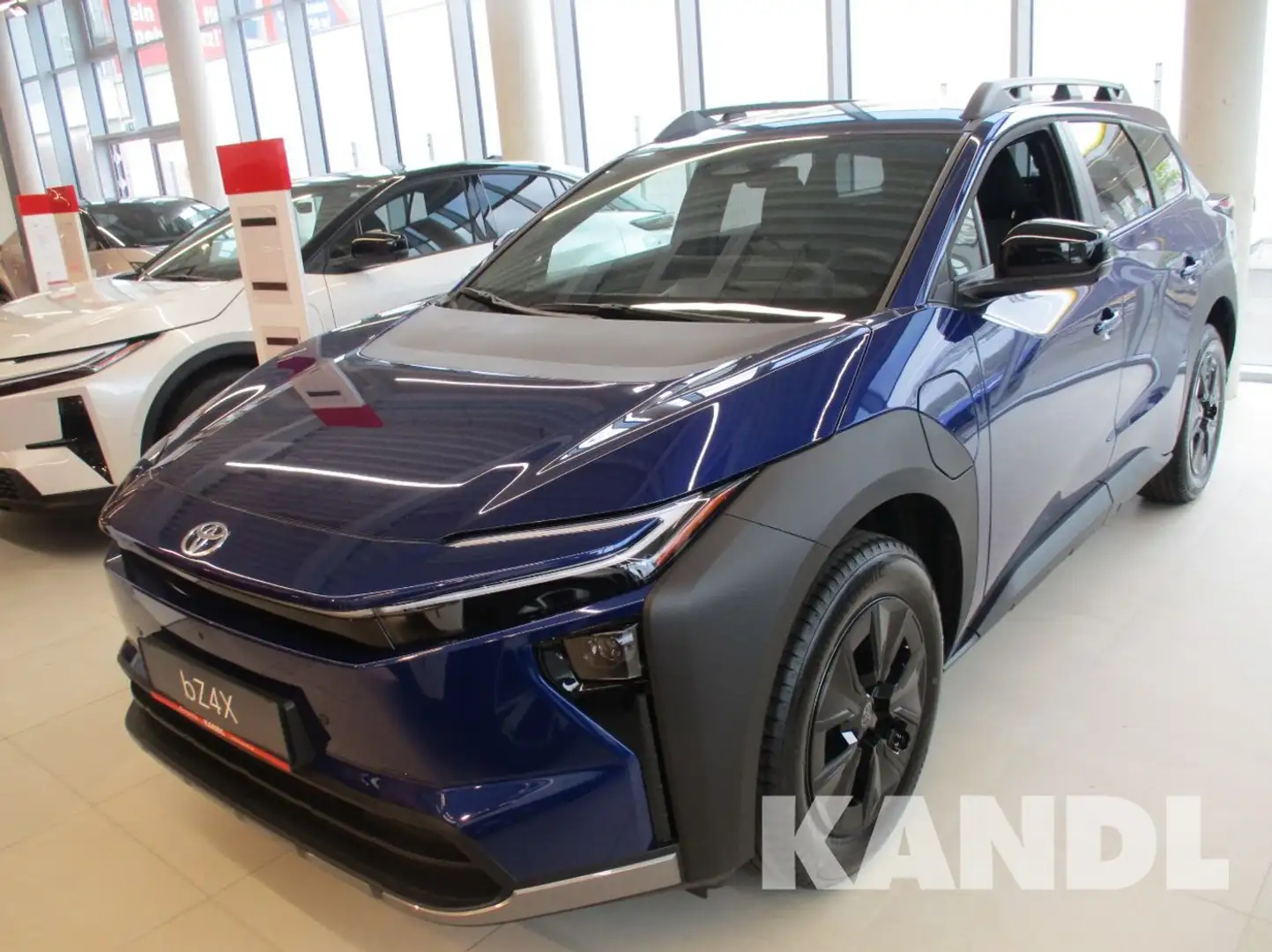 Toyota bZ4X TOURING 2WD TEAMPLAYER 75kWh ACC+LED+Navi Blau - 1