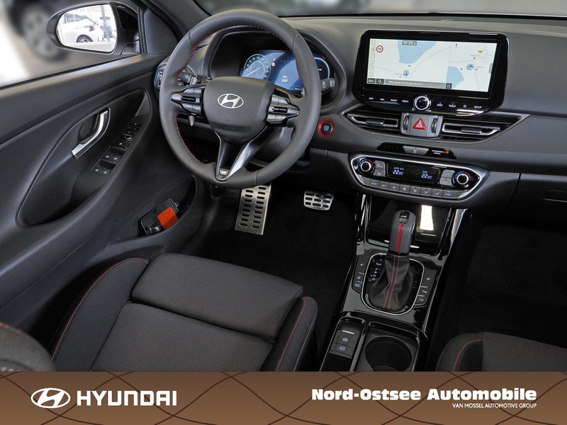 Hyundai i30 FL Kombi N Line Panoramadach — photo 8