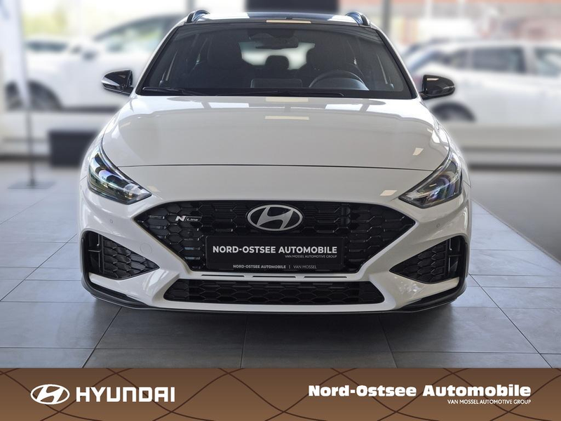 Hyundai i30 FL Kombi N Line Panoramadach — photo 2