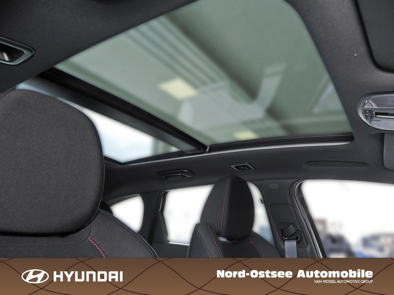Hyundai i30 FL Kombi N Line Panoramadach — photo 13