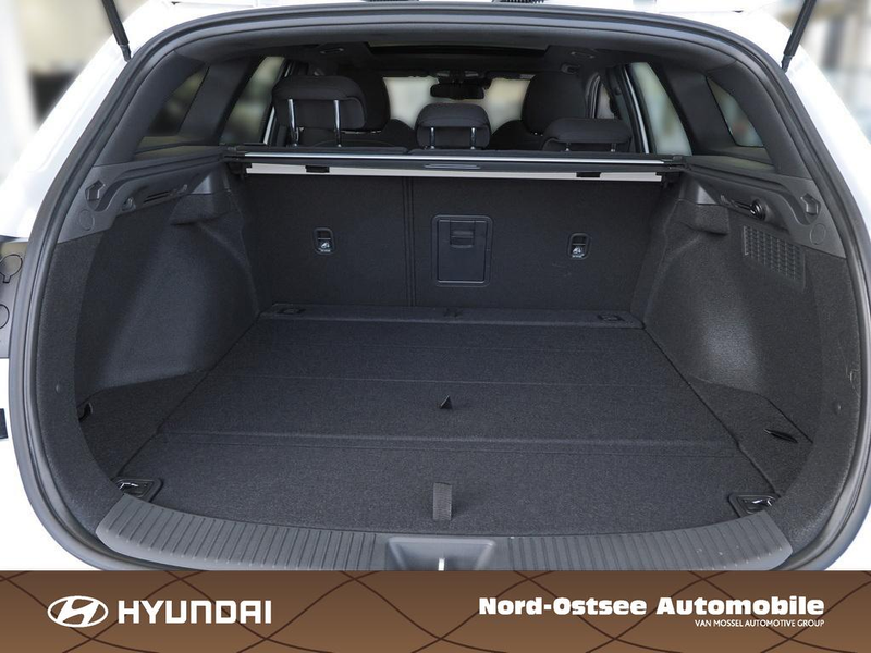 Hyundai i30 FL Kombi N Line Panoramadach — photo 14