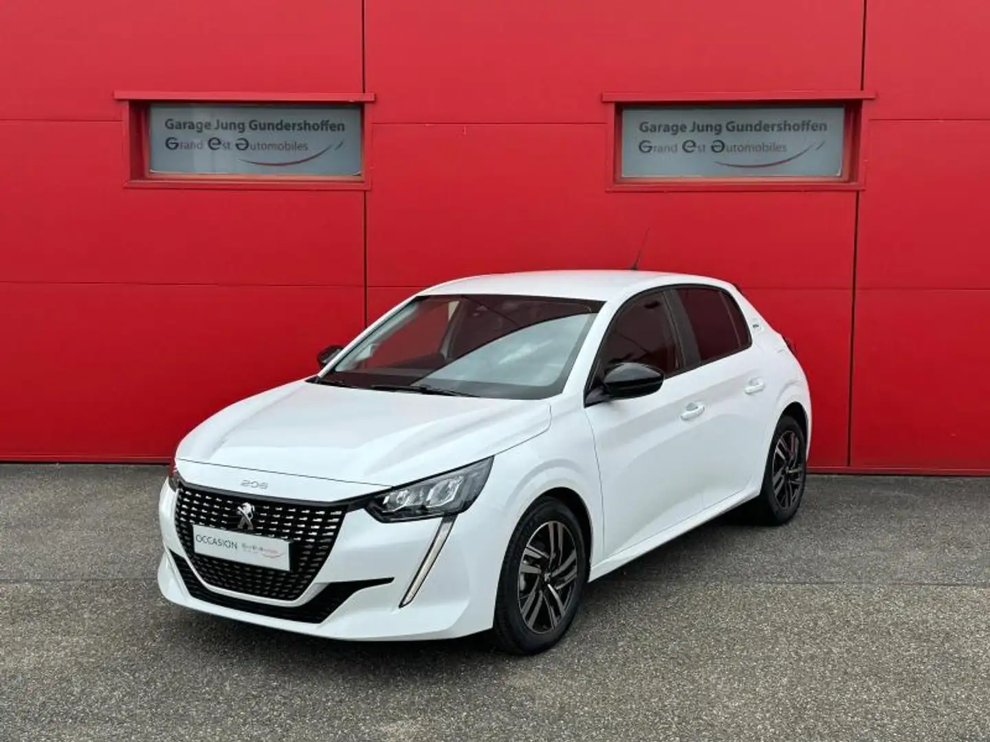 Peugeot 208 1.2 Essence 75ch S\u0026S Style / Eligible LOA Blanc - 1