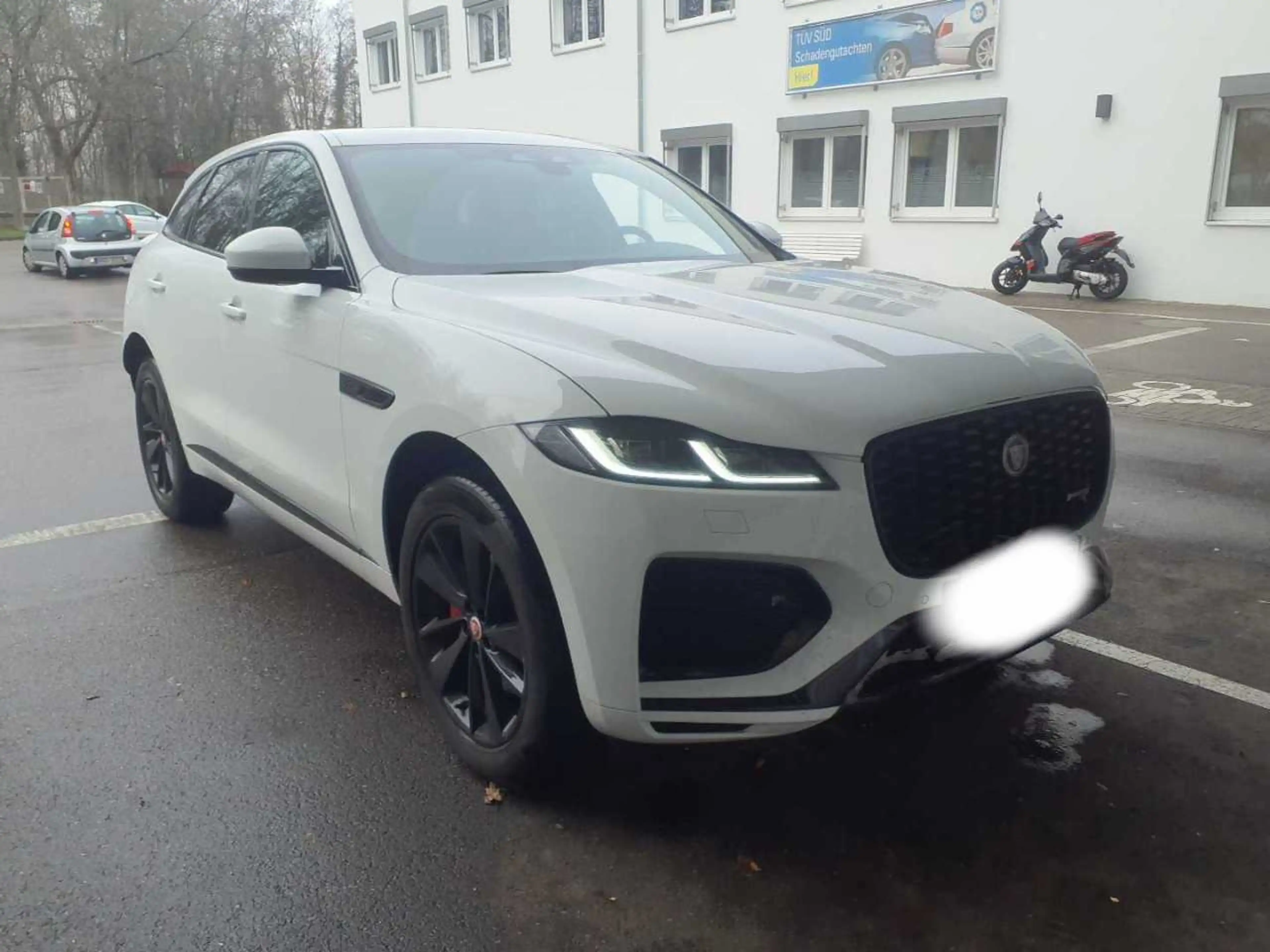 Jaguar F-Pace R-Dynamic SE AWD, NEUWERTIG !!!!!!! — photo 3