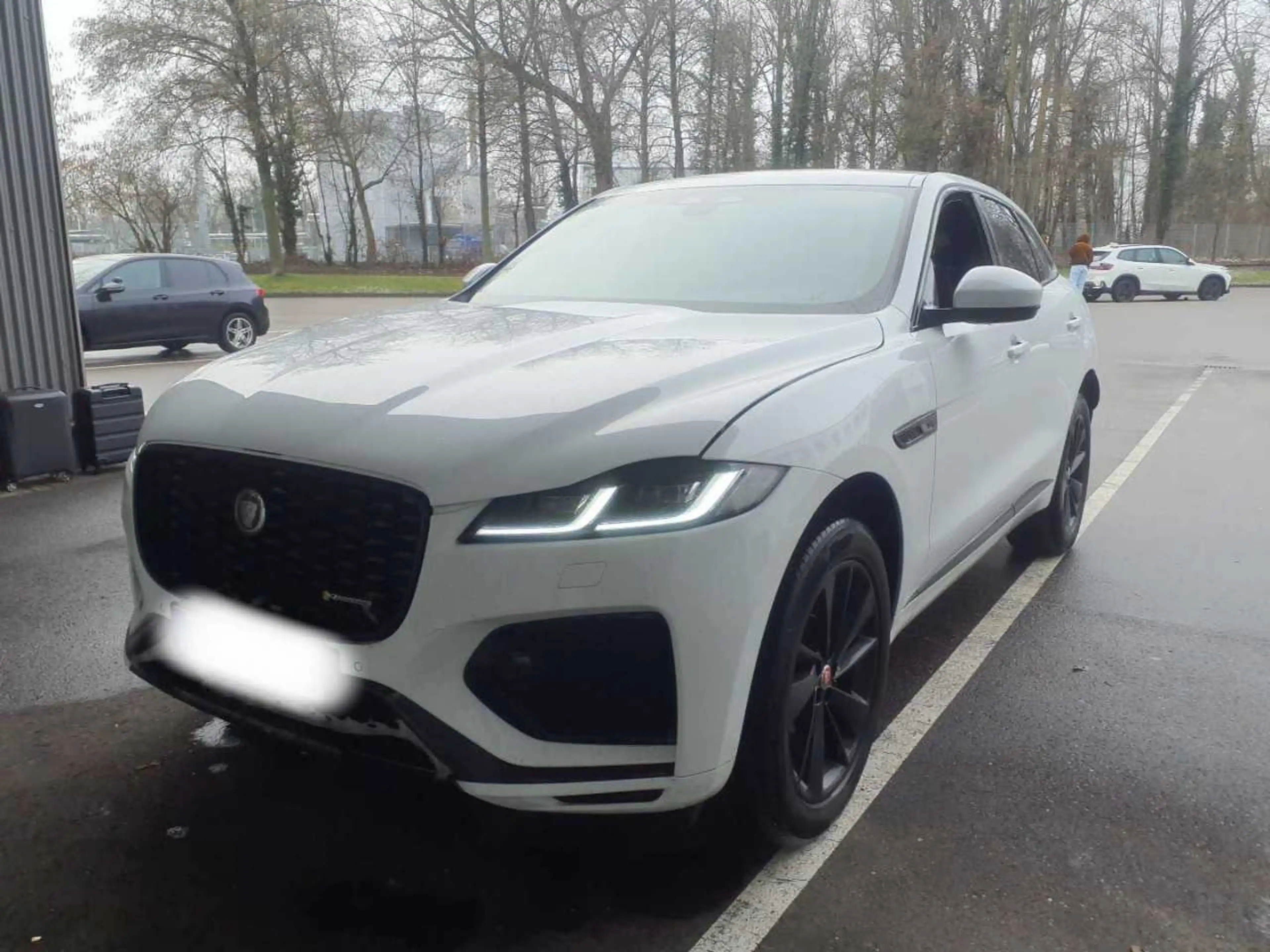 Jaguar F-Pace R-Dynamic SE AWD,  NEUWERTIG !!!!!!!