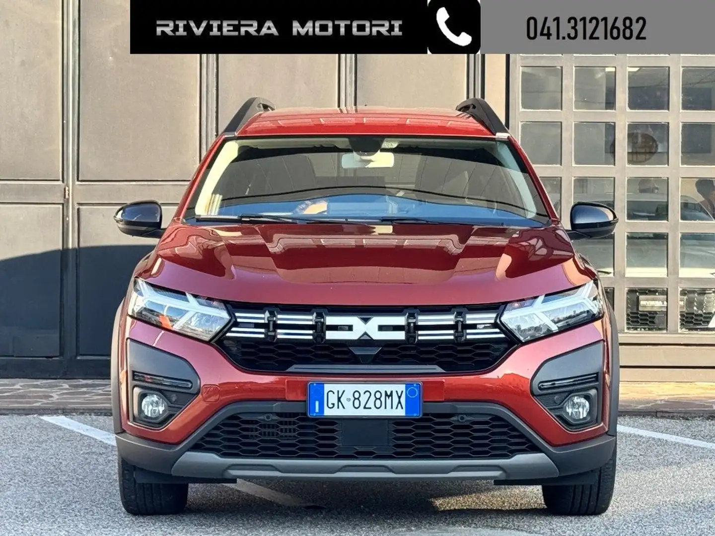 Dacia Jogger 1.0 TCe GPL 100 CV 7 posti Extreme Rouge - 2