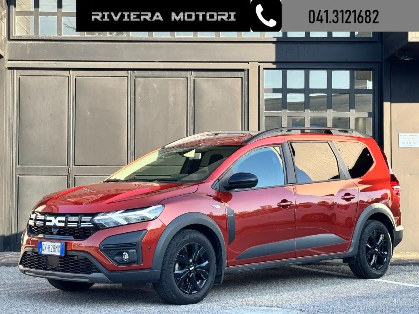 Dacia Jogger 1.0 TCe GPL 100 CV 7 posti Extreme Rouge - 1