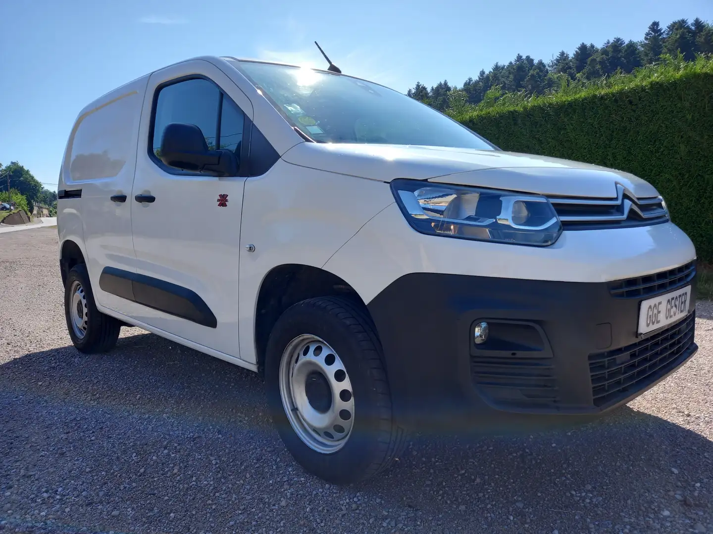 Citroen Berlingo 4X4 DANGEL 1.5 BLUEHDI 130 CAMERA 3 PLACES 47163KM Blanc - 1