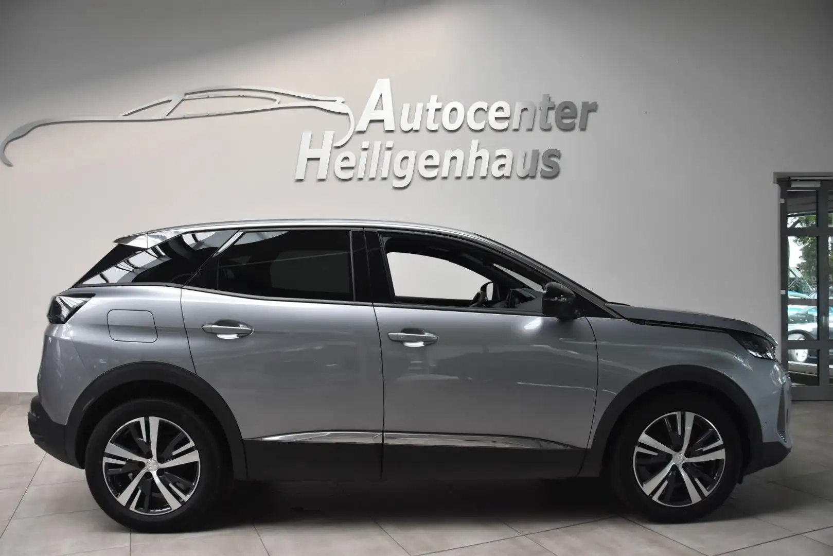 Peugeot 3008 Allure Pack LED Navi 180°Kamera ACC SHZ Grau - 2