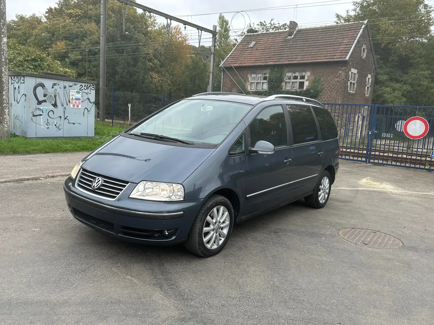 Volkswagen Sharan 1.9 TDi - 7 Places - Boîte automatique - Export Grau - 2