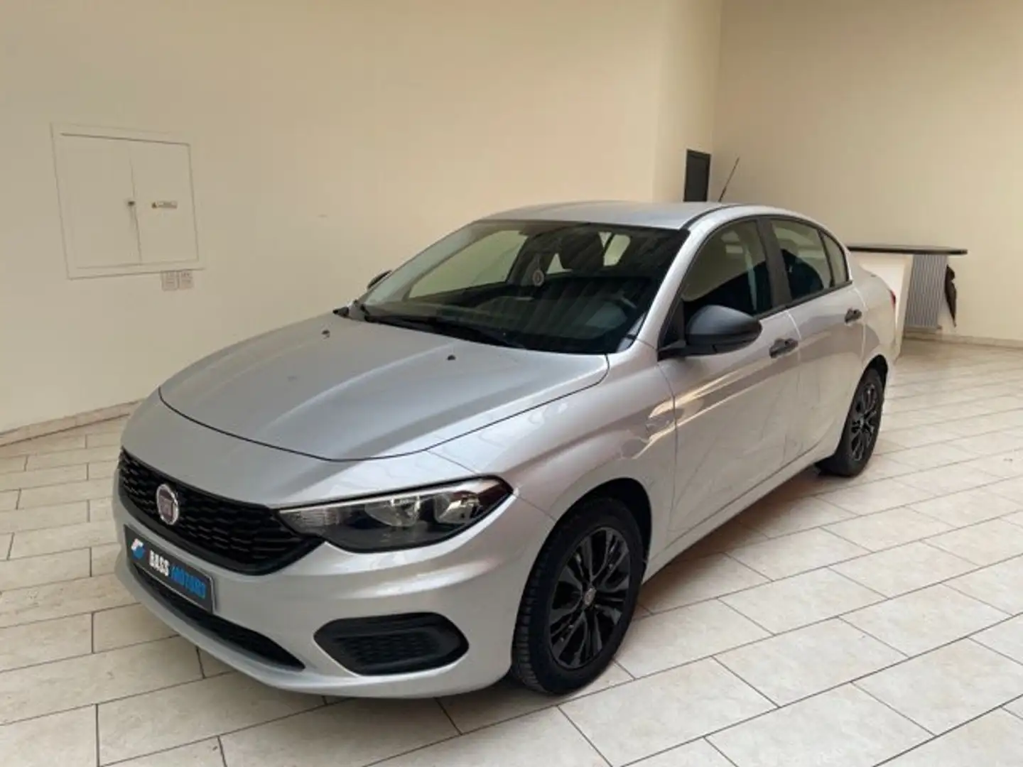 Fiat Tipo Tipo 1.4 16V Street Gris - 1